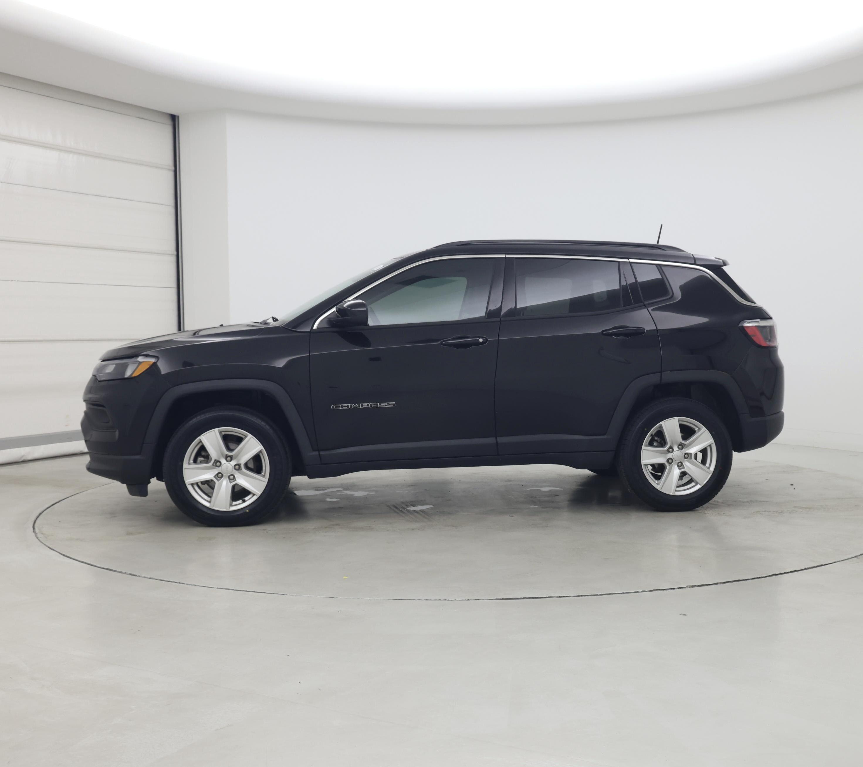 Thumbnail: 2022 Jeep Compass - 3