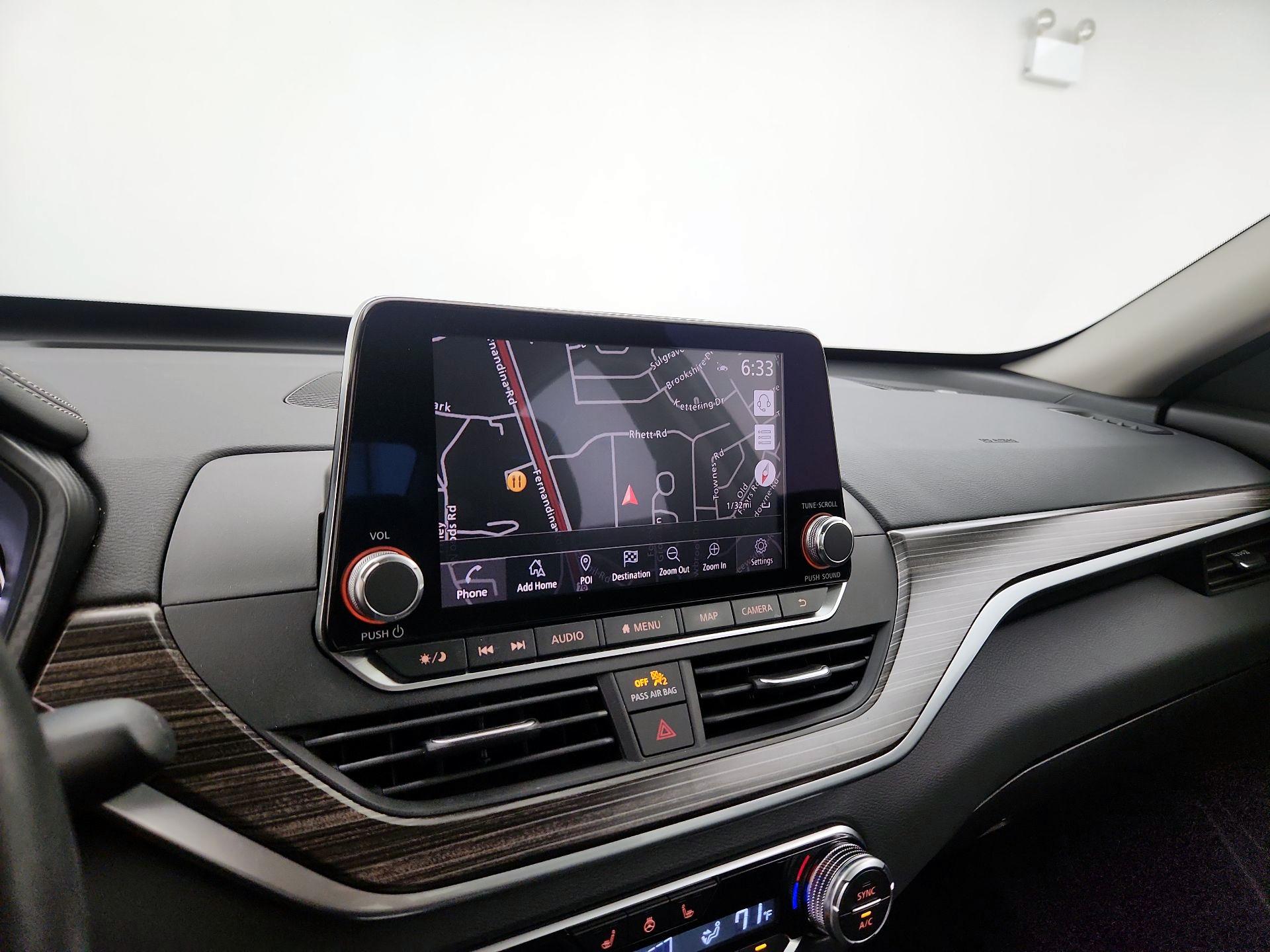 Thumbnail: 2019 Nissan Altima - 14