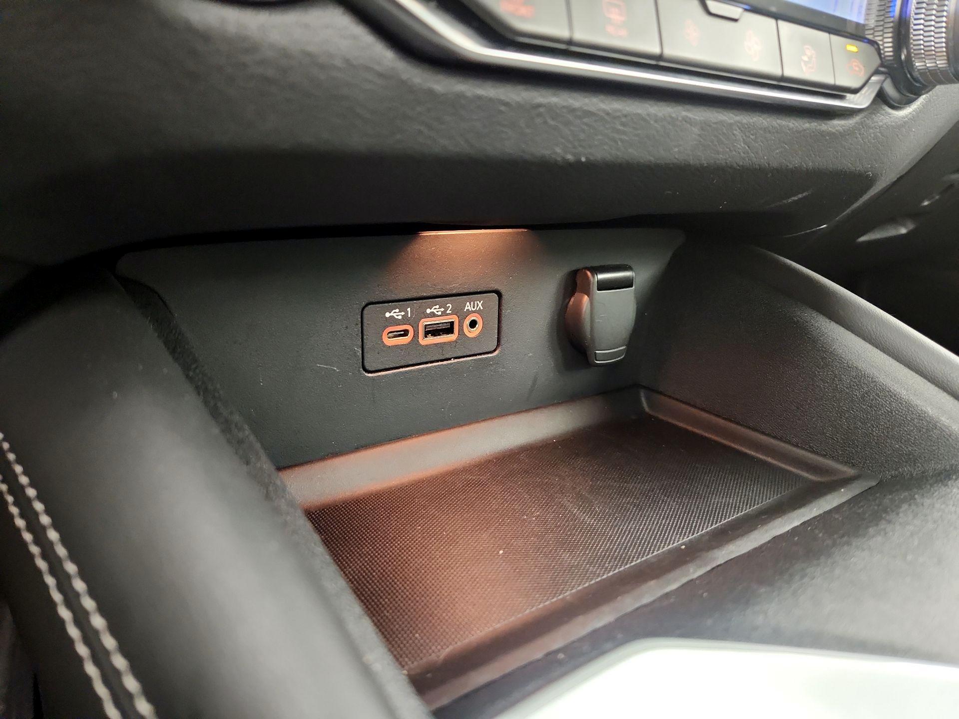 Thumbnail: 2019 Nissan Altima - 19