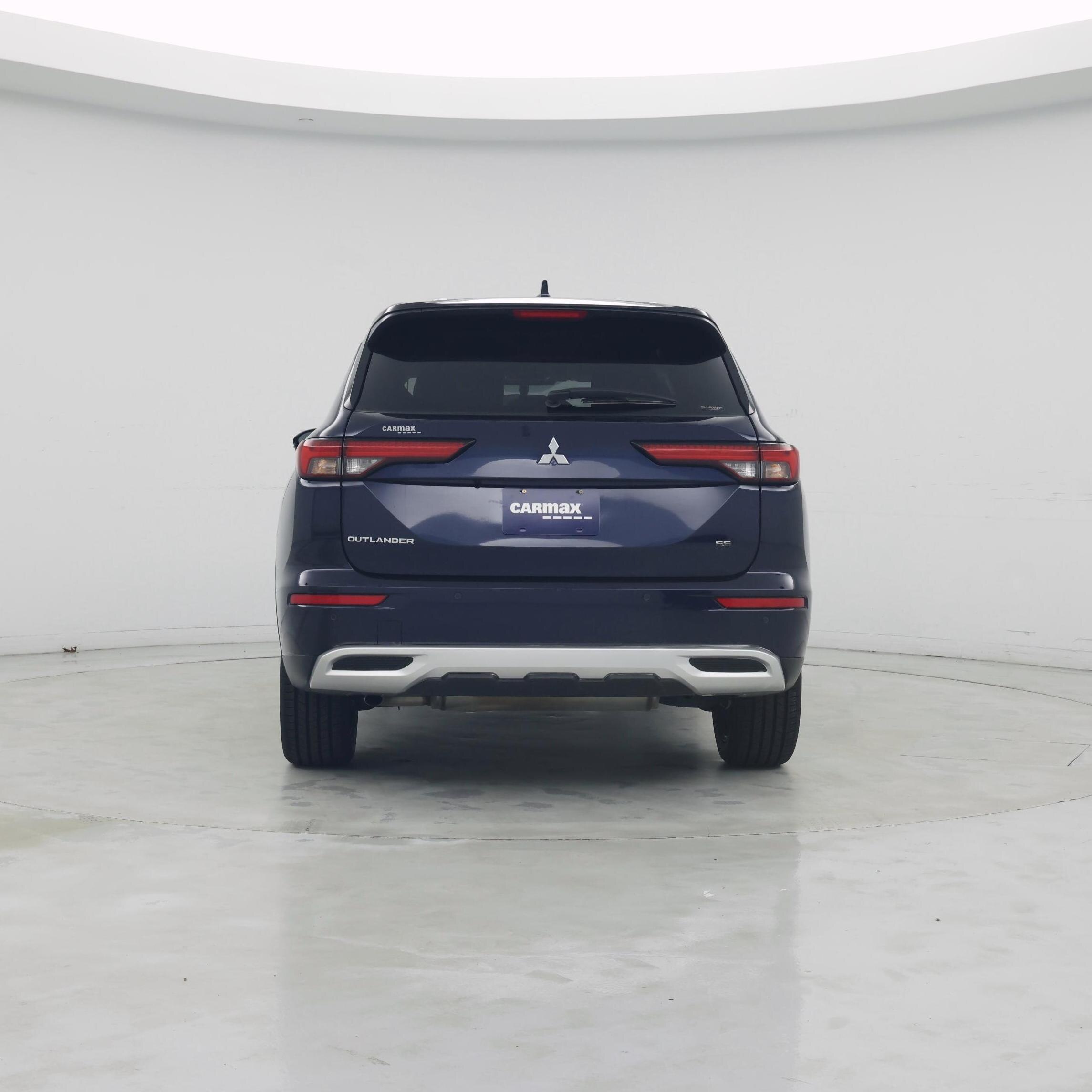 Thumbnail: 2024 Mitsubishi Outlander - 6