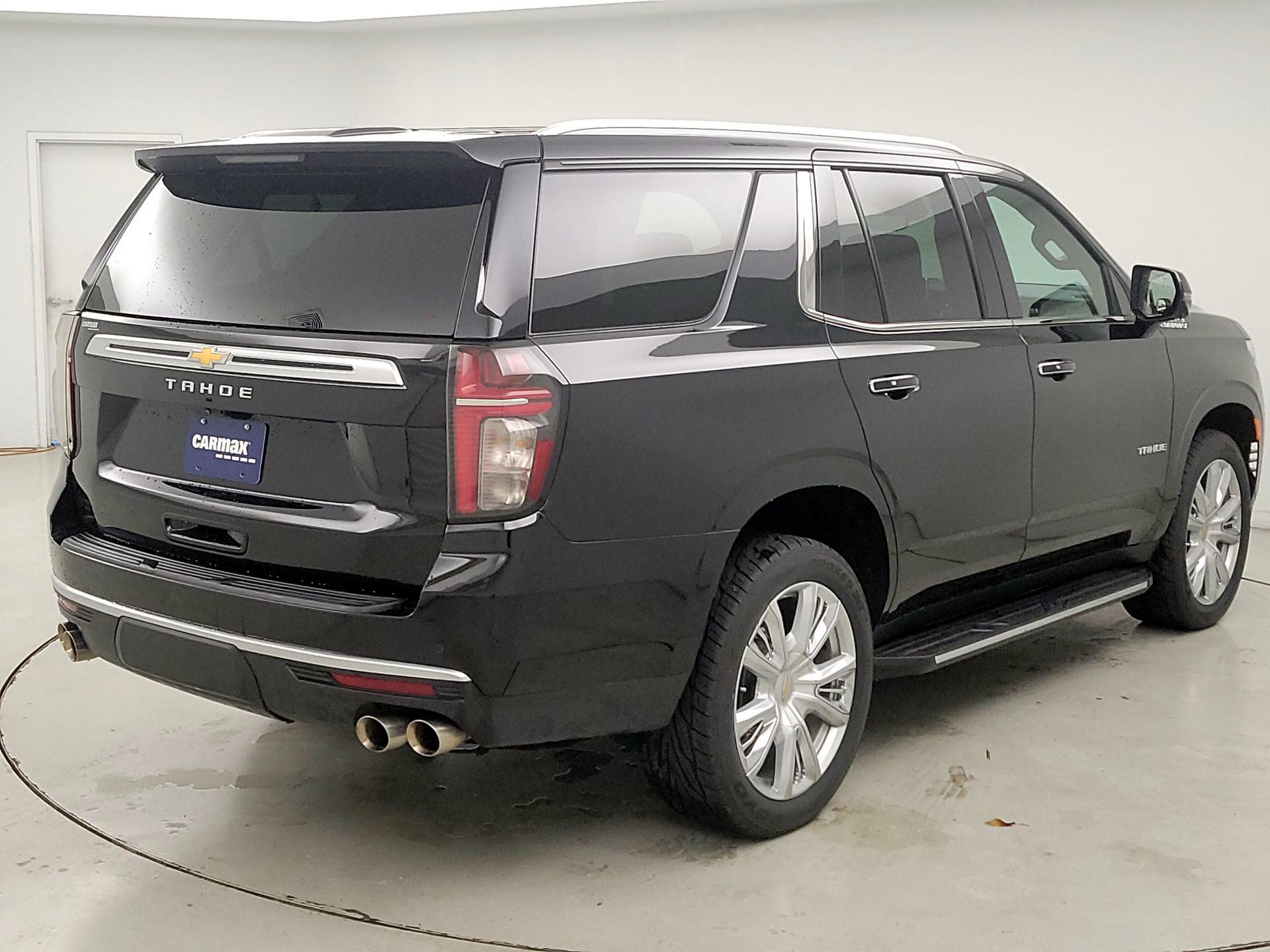 Thumbnail: 2023 Chevrolet Tahoe - 5