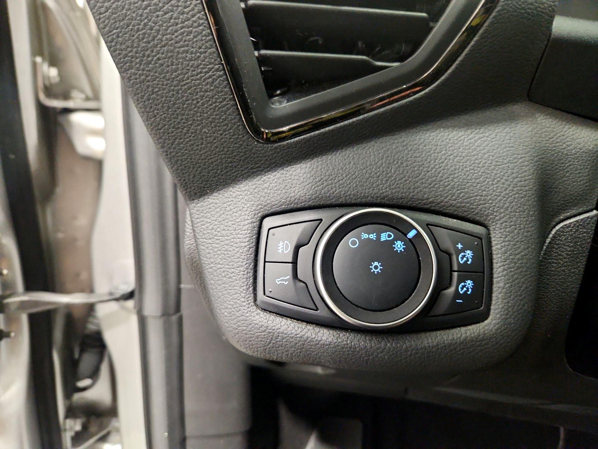 Thumbnail: 2017 Ford Escape - 13