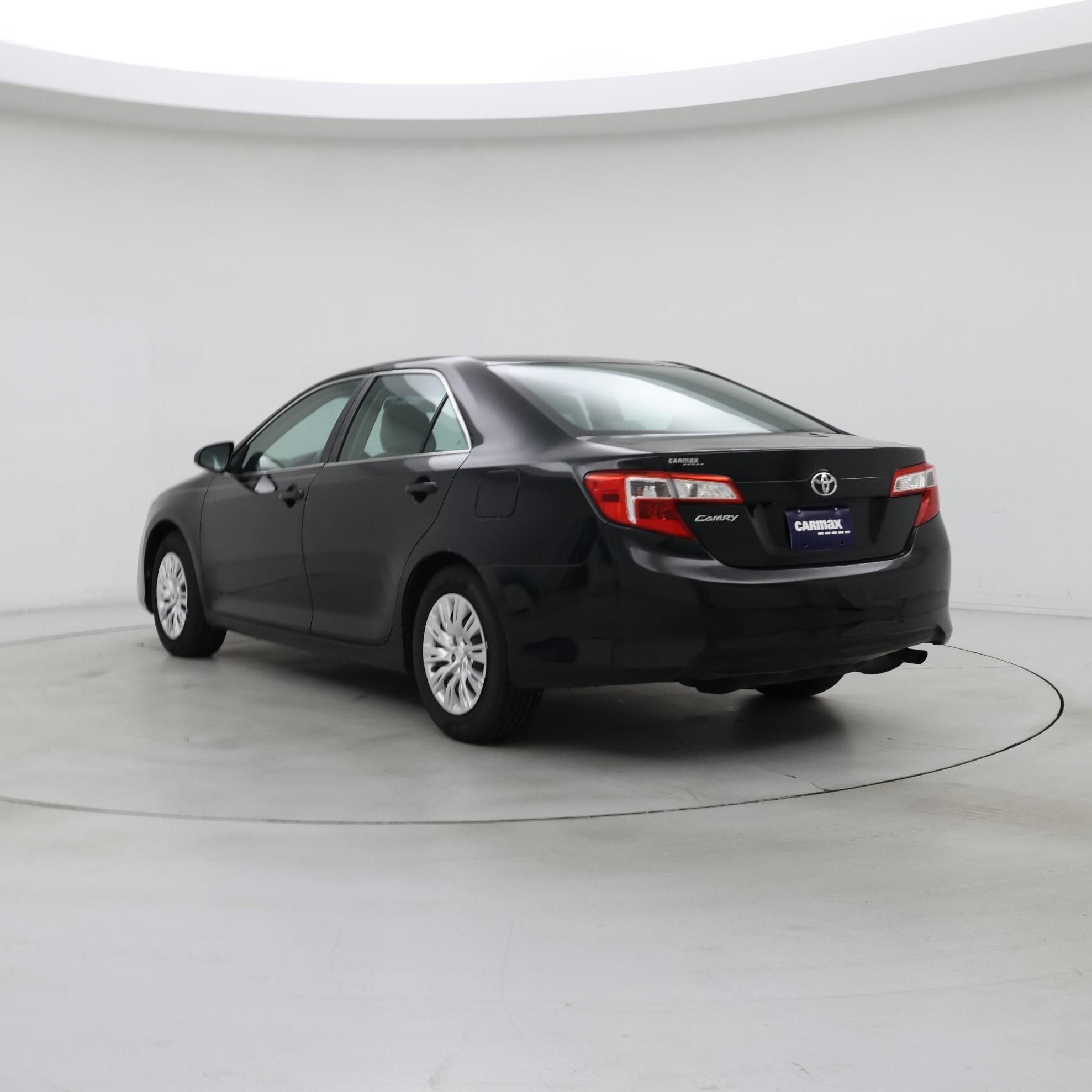 Thumbnail: 2014 Toyota Camry - 2