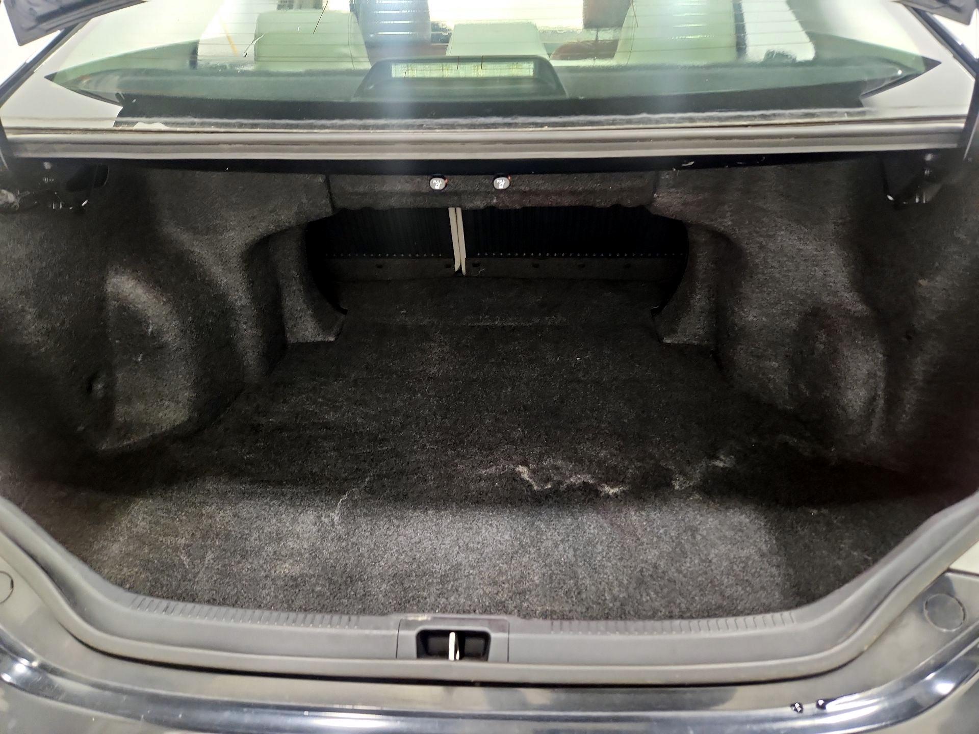 Thumbnail: 2014 Toyota Camry - 20