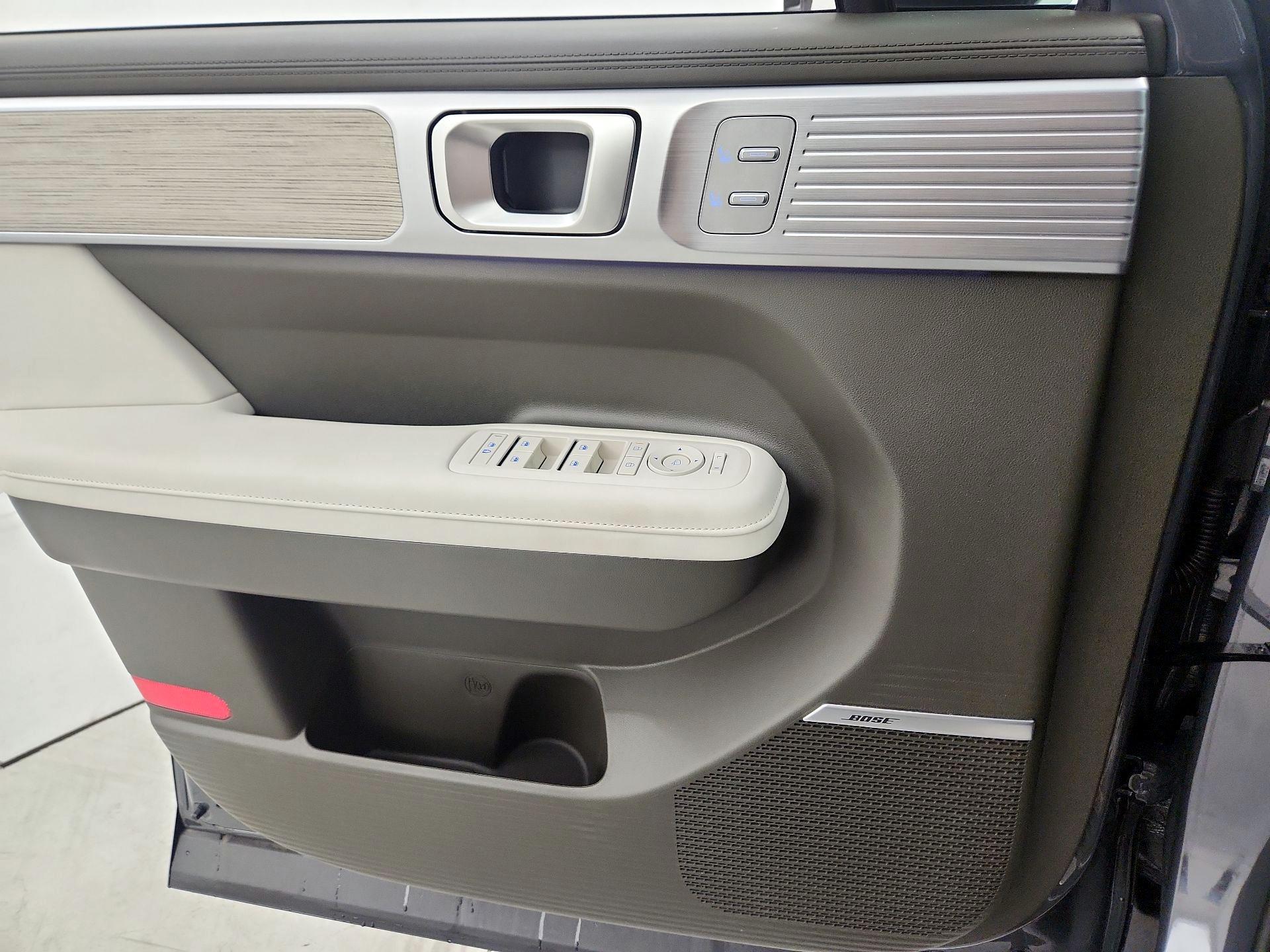 Thumbnail: 2025 Hyundai Santa Fe - 12