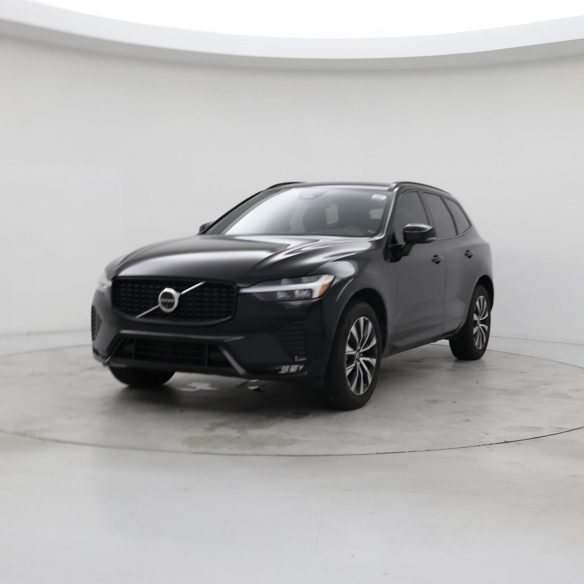 Thumbnail: 2025 Volvo XC60 - 4