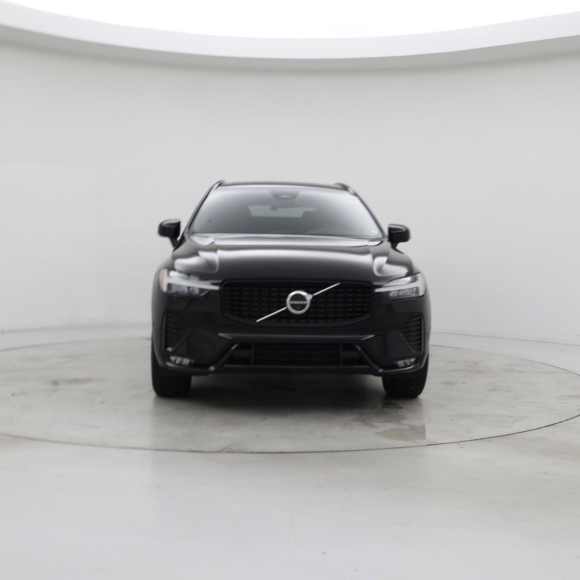 Thumbnail: 2025 Volvo XC60 - 5