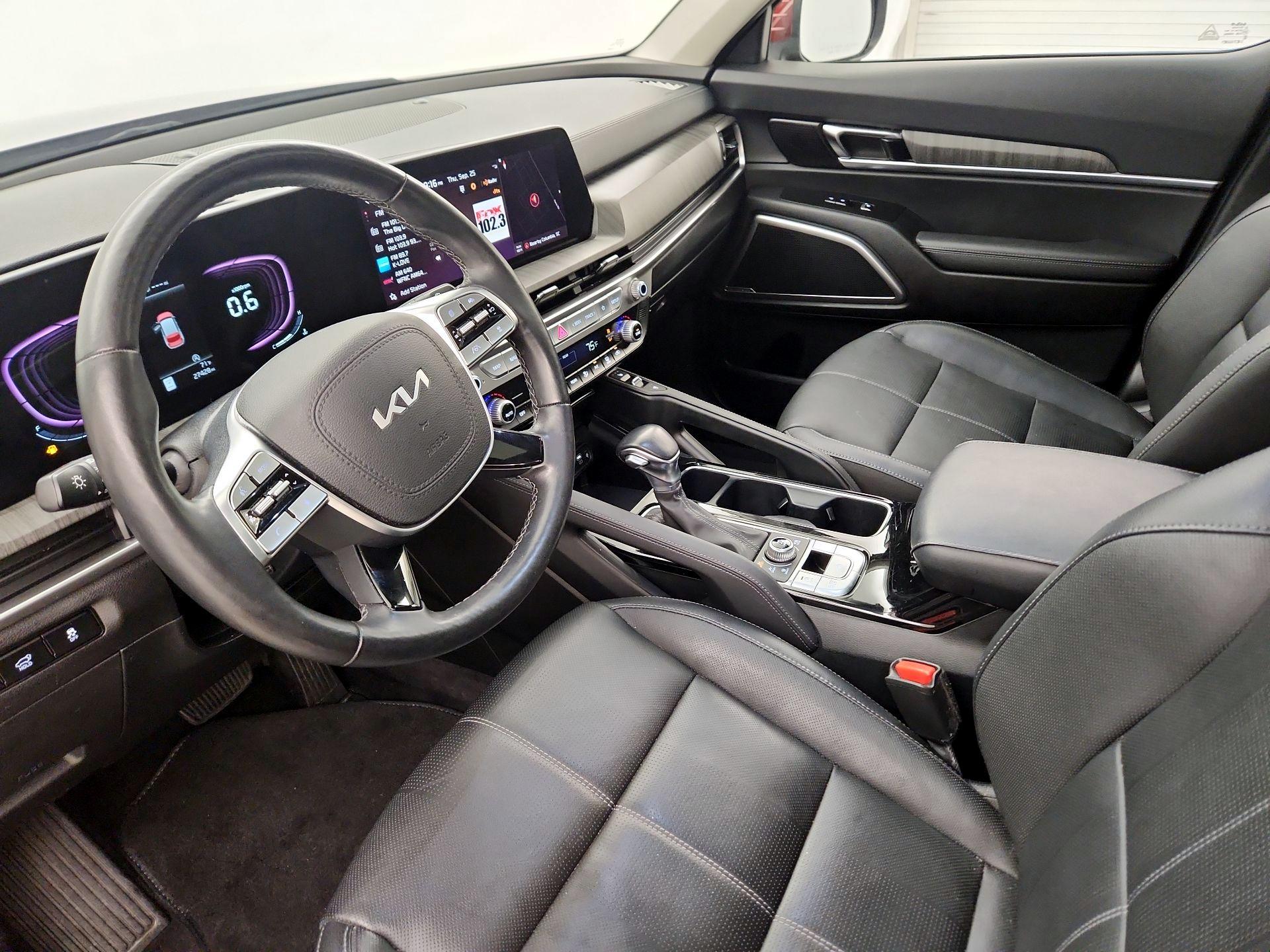 Thumbnail: 2023 Kia Telluride - 11