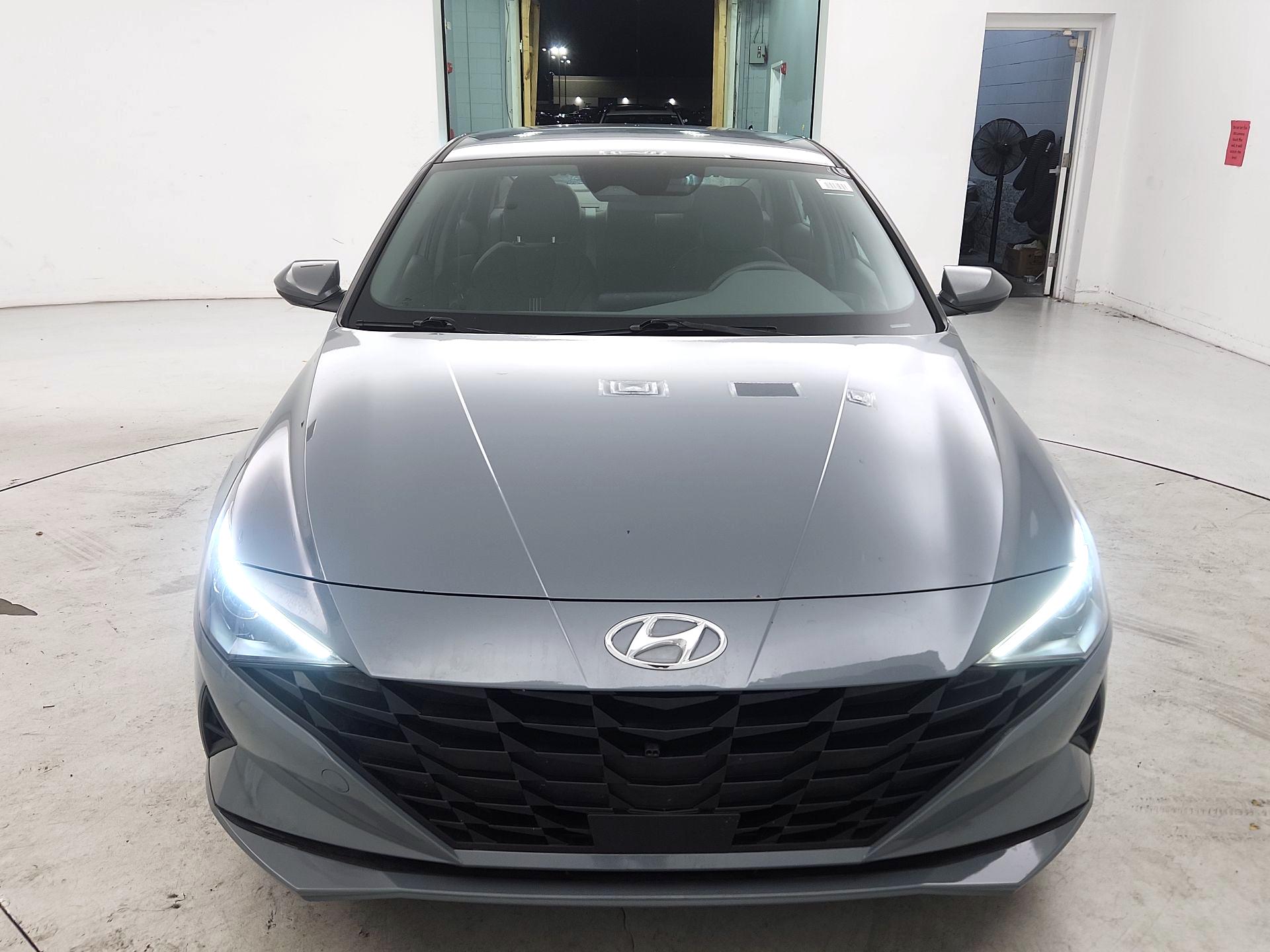 Thumbnail: 2023 Hyundai Elantra - 2