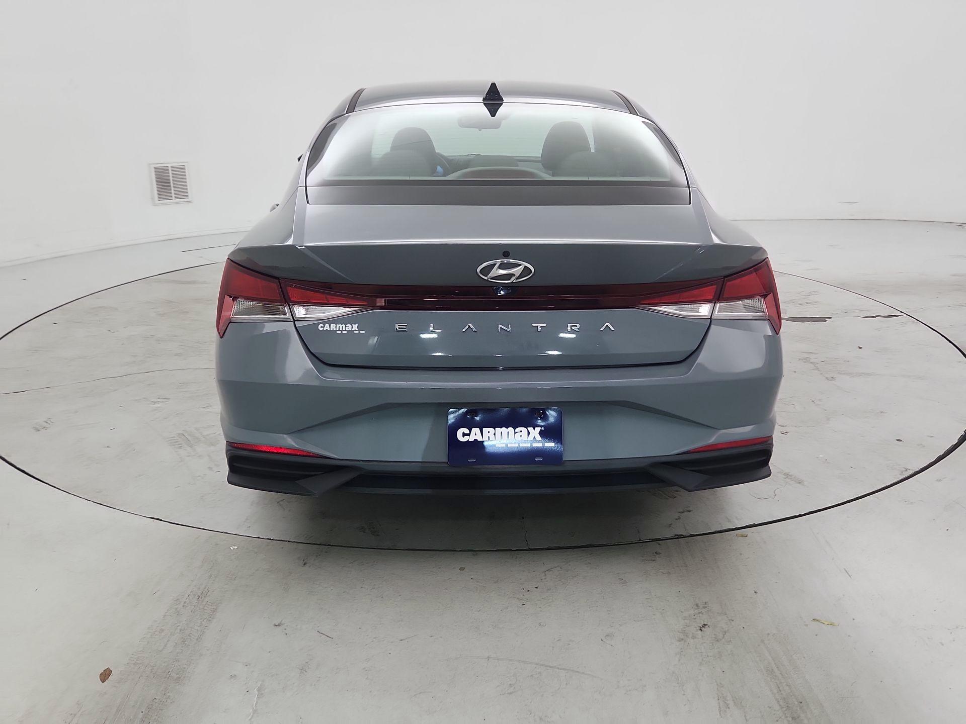 Thumbnail: 2023 Hyundai Elantra - 6
