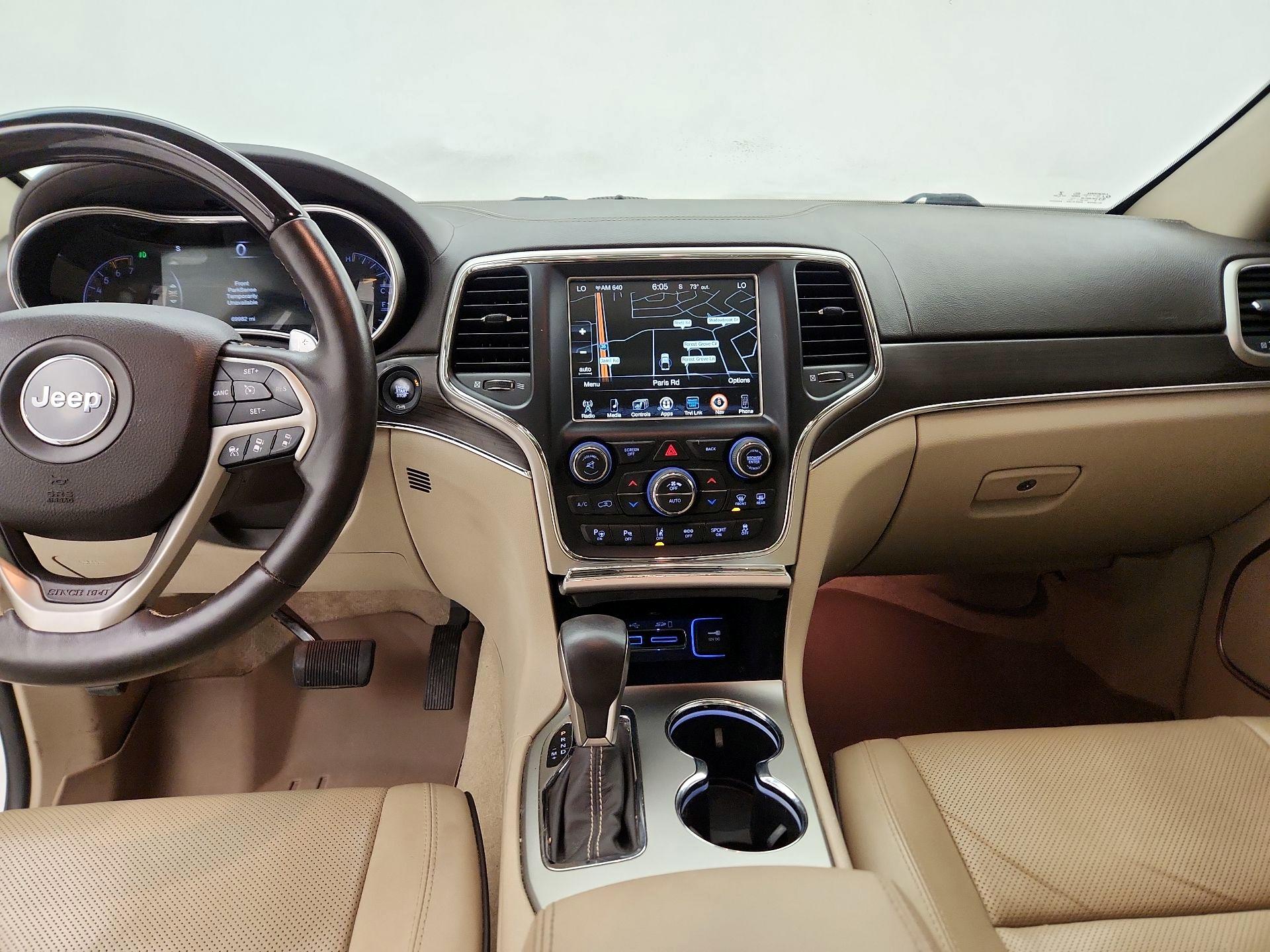 Thumbnail: 2017 Jeep Grand Cherokee - 9
