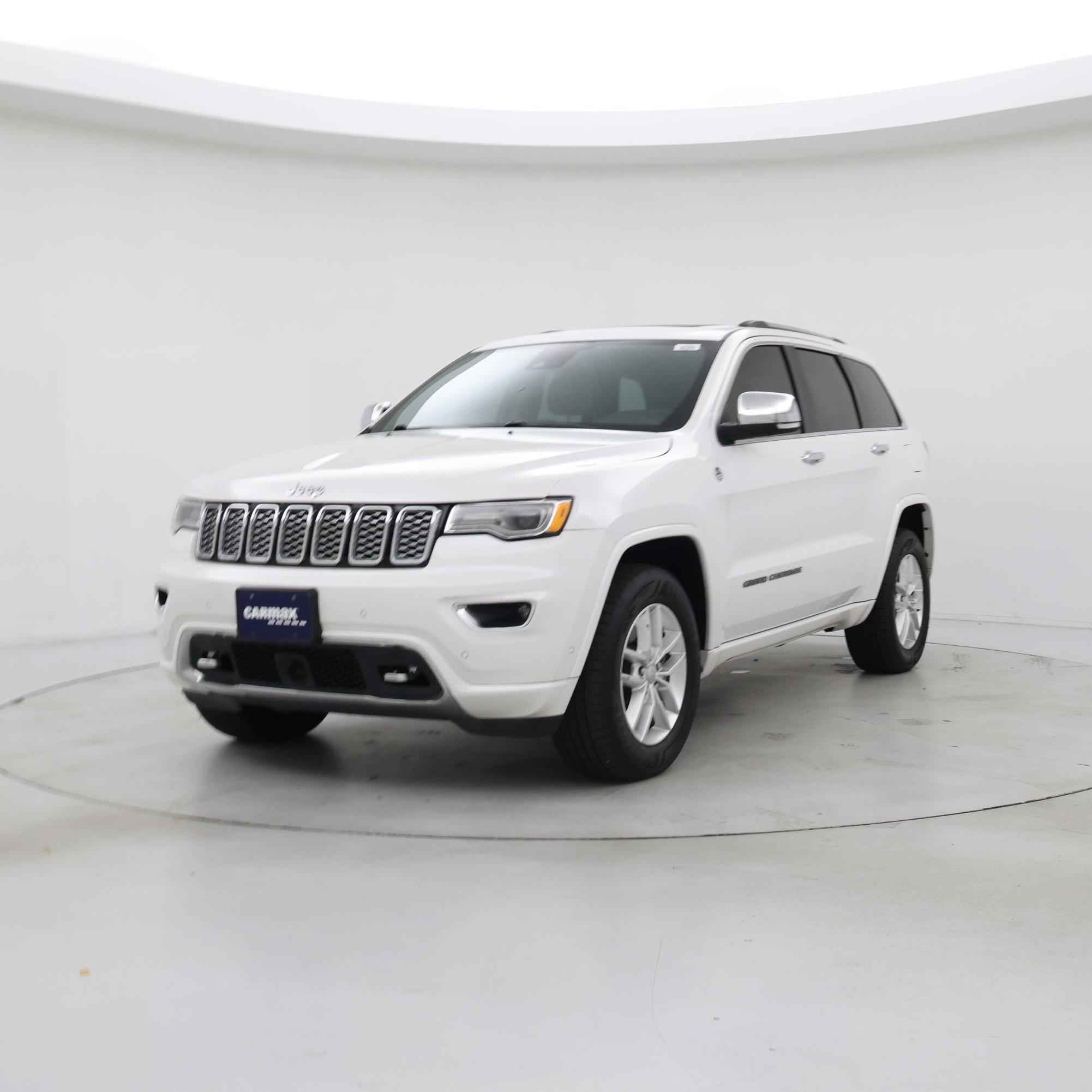 Thumbnail: 2017 Jeep Grand Cherokee - 4