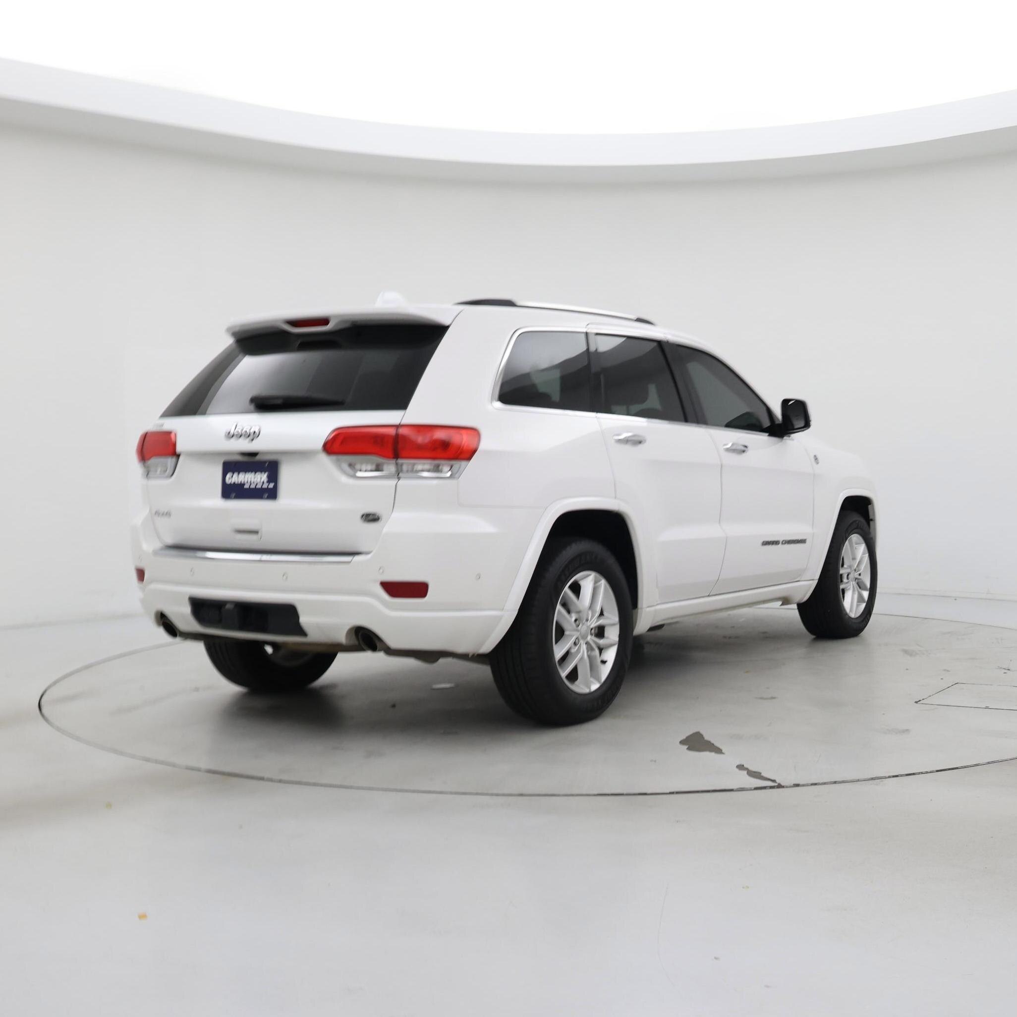Thumbnail: 2017 Jeep Grand Cherokee - 8