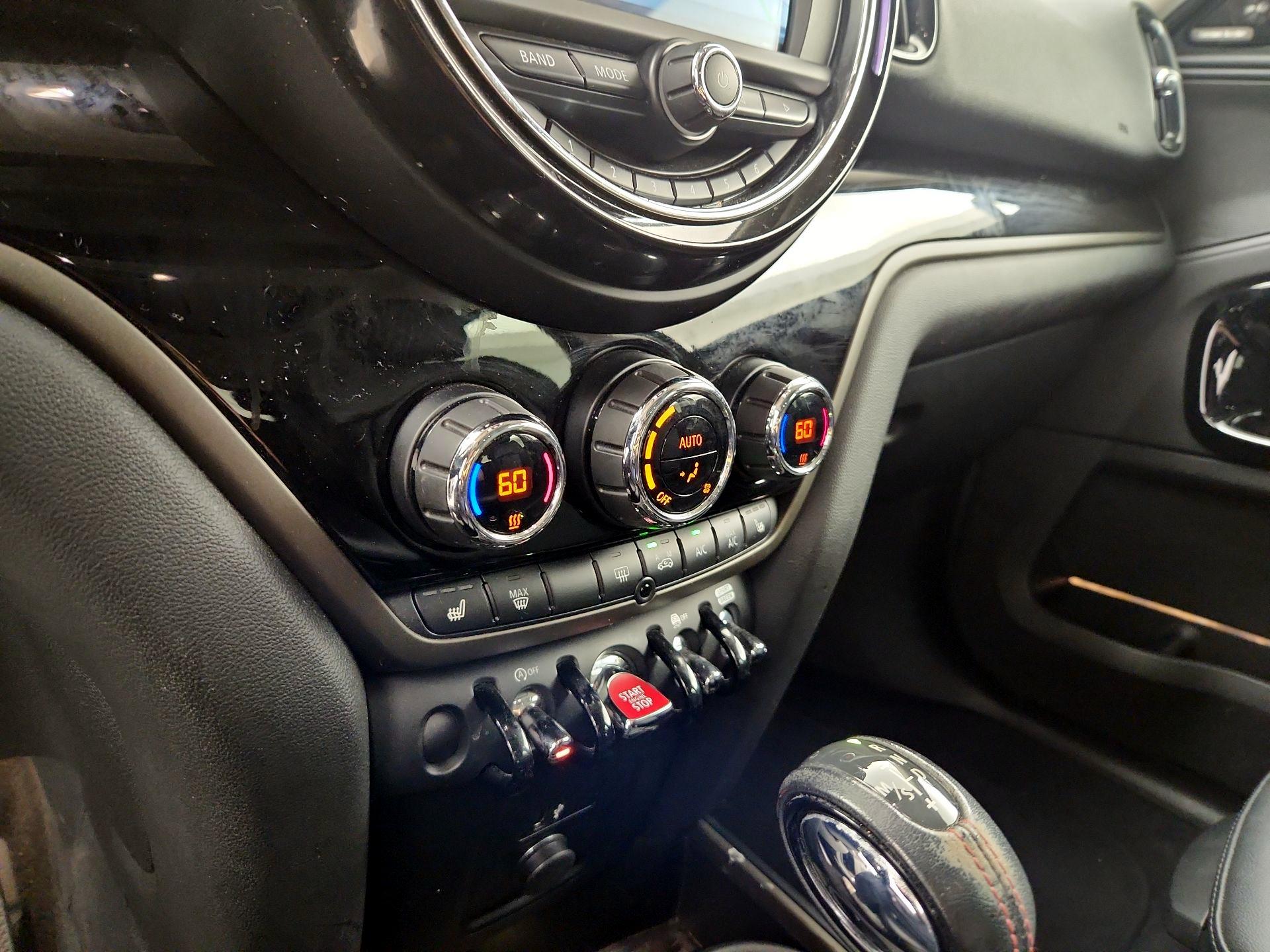 Thumbnail: 2019 MINI Cooper Countryman - 16