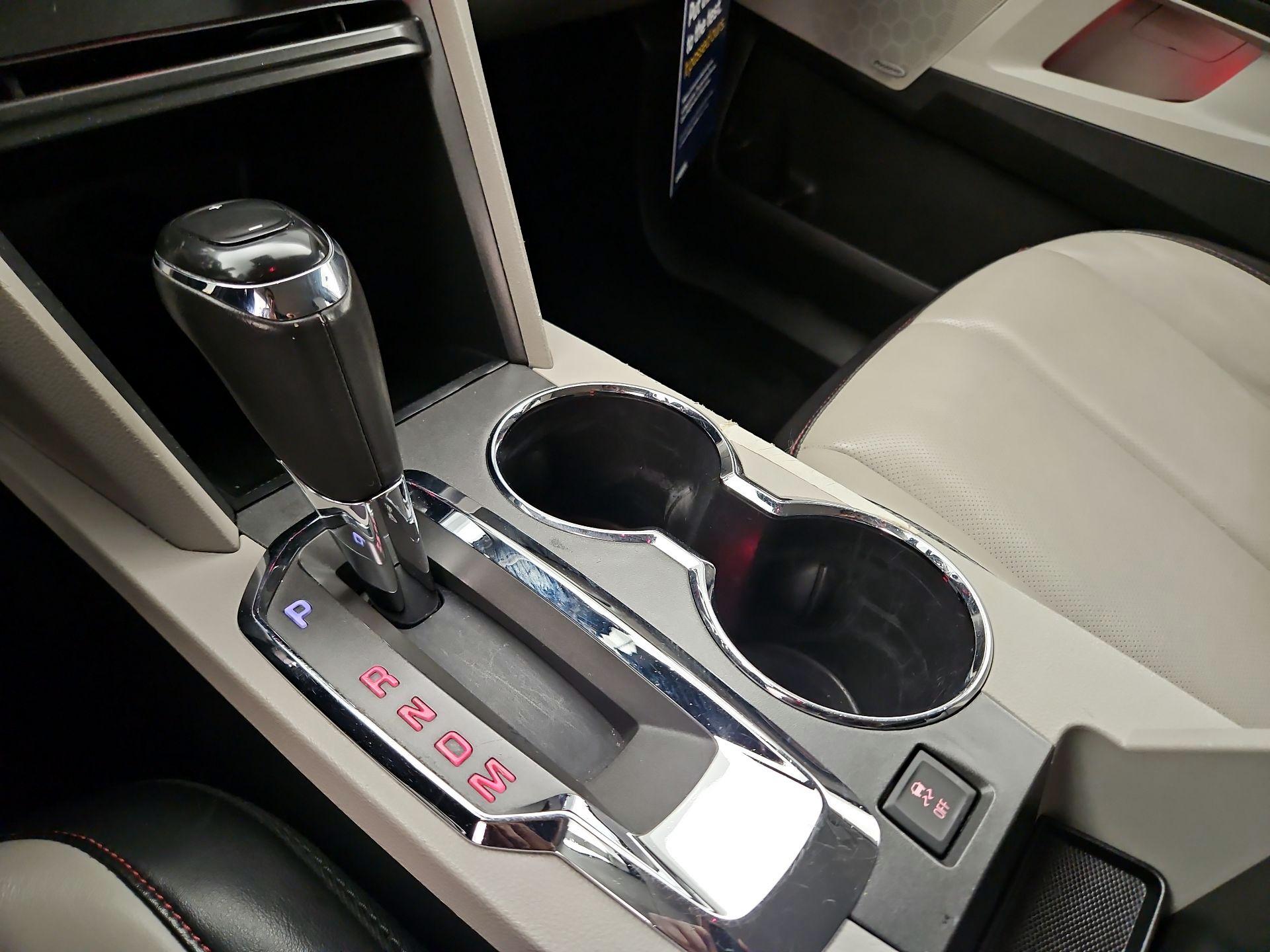Thumbnail: 2016 GMC Terrain - 17