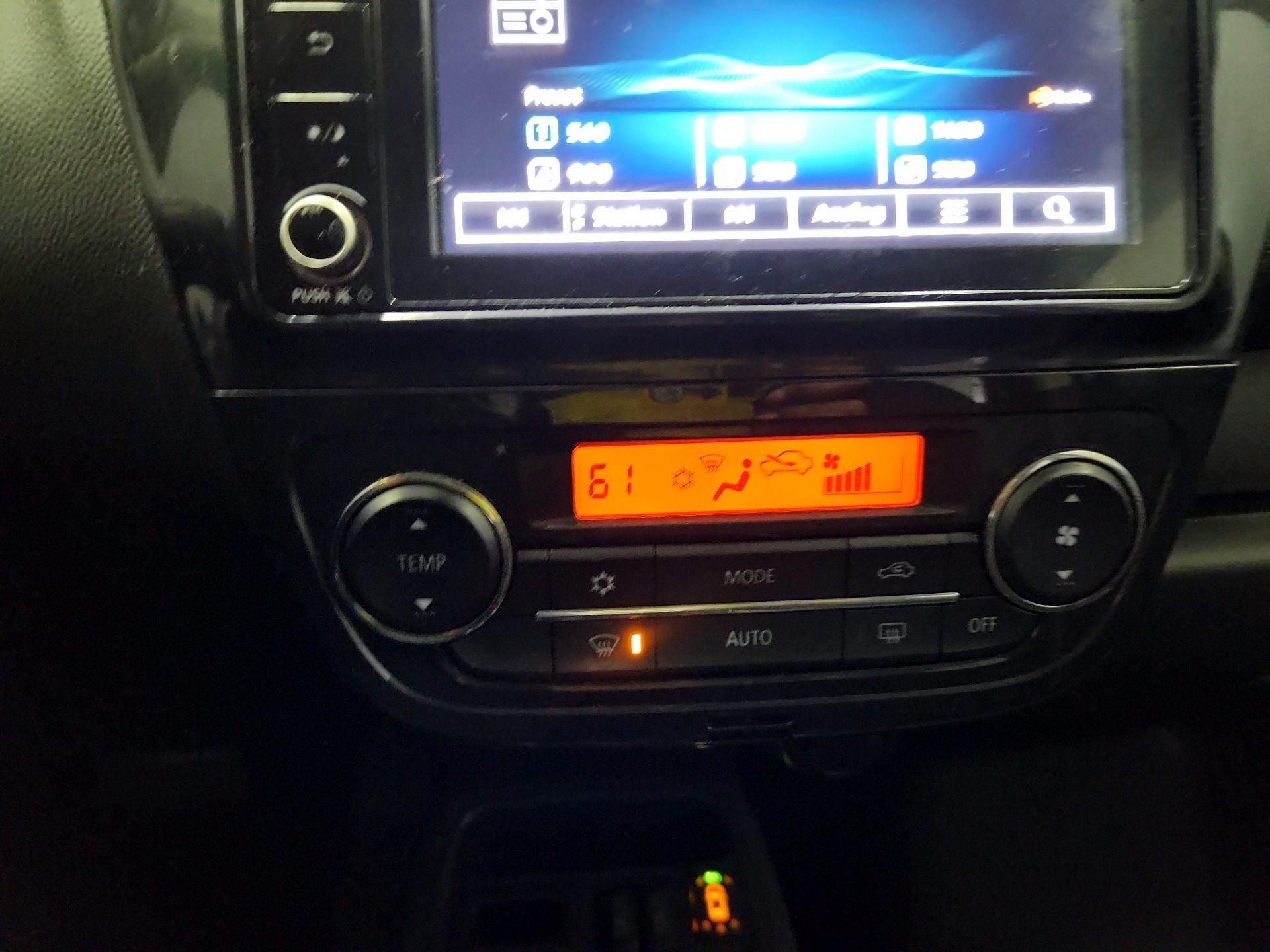 Thumbnail: 2021 Mitsubishi Mirage - 16