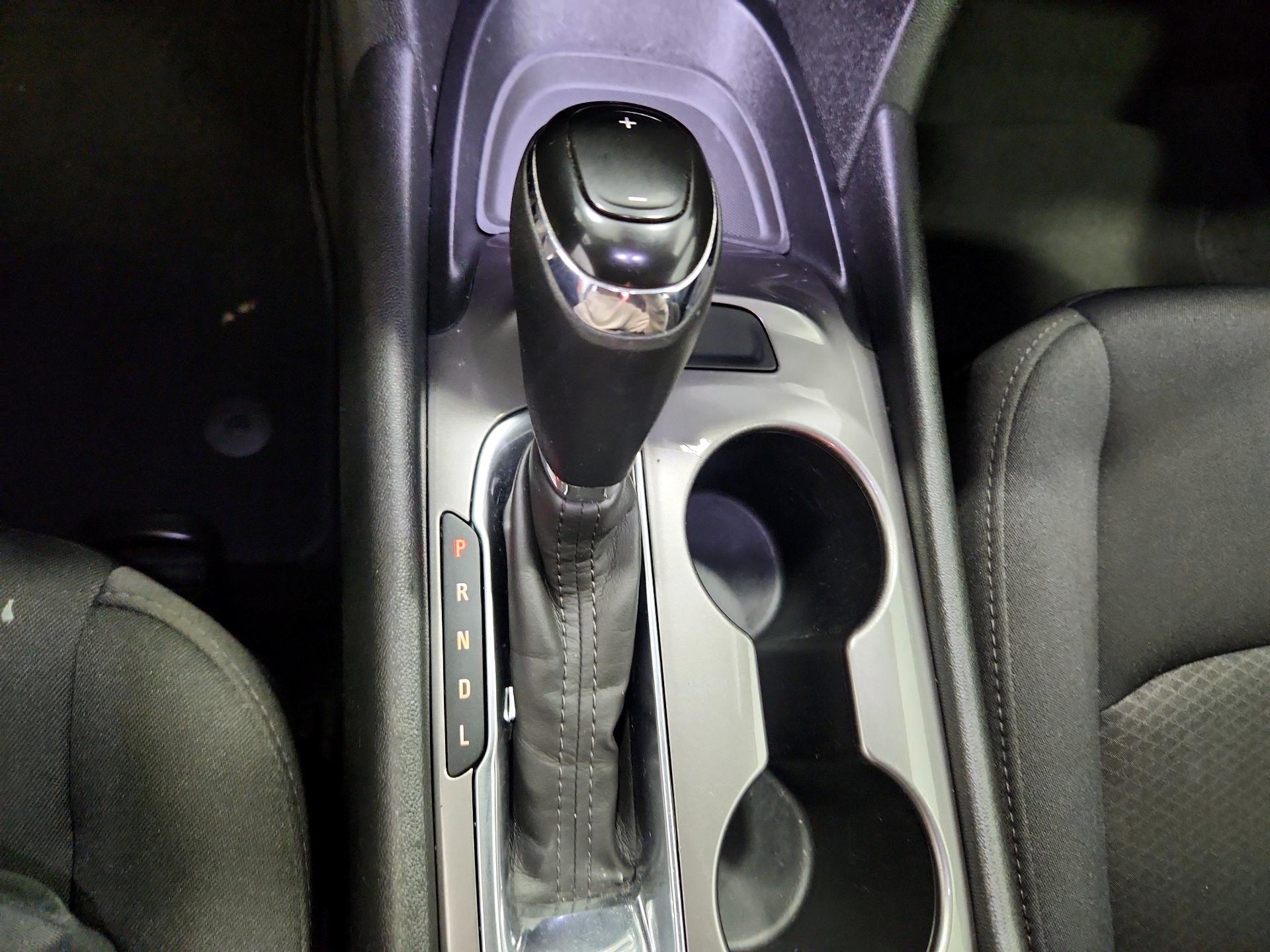 Thumbnail: 2020 Chevrolet Malibu - 17