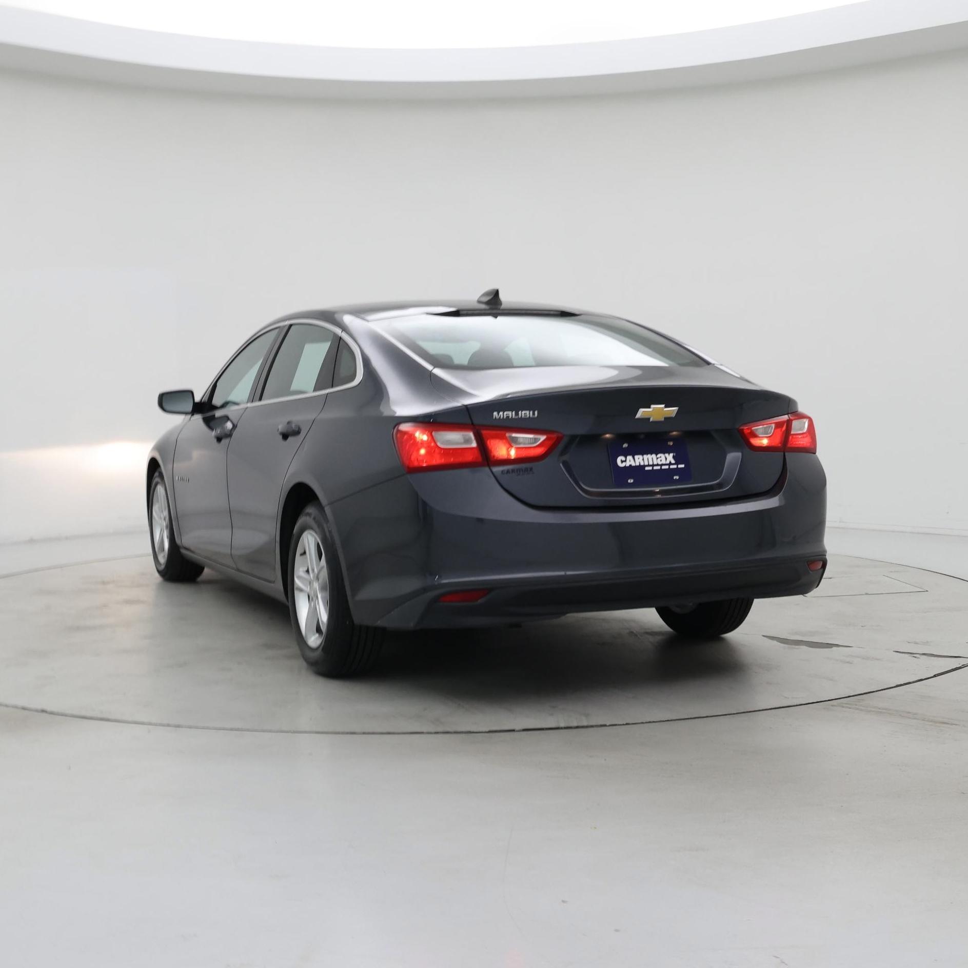 Thumbnail: 2020 Chevrolet Malibu - 4