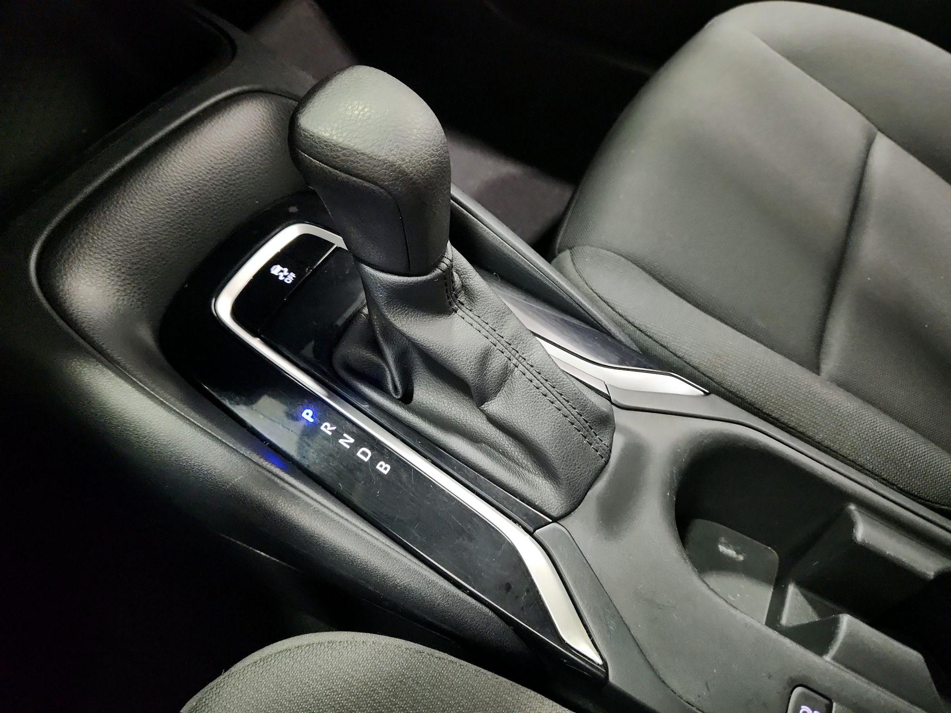 Thumbnail: 2023 Toyota Corolla - 18