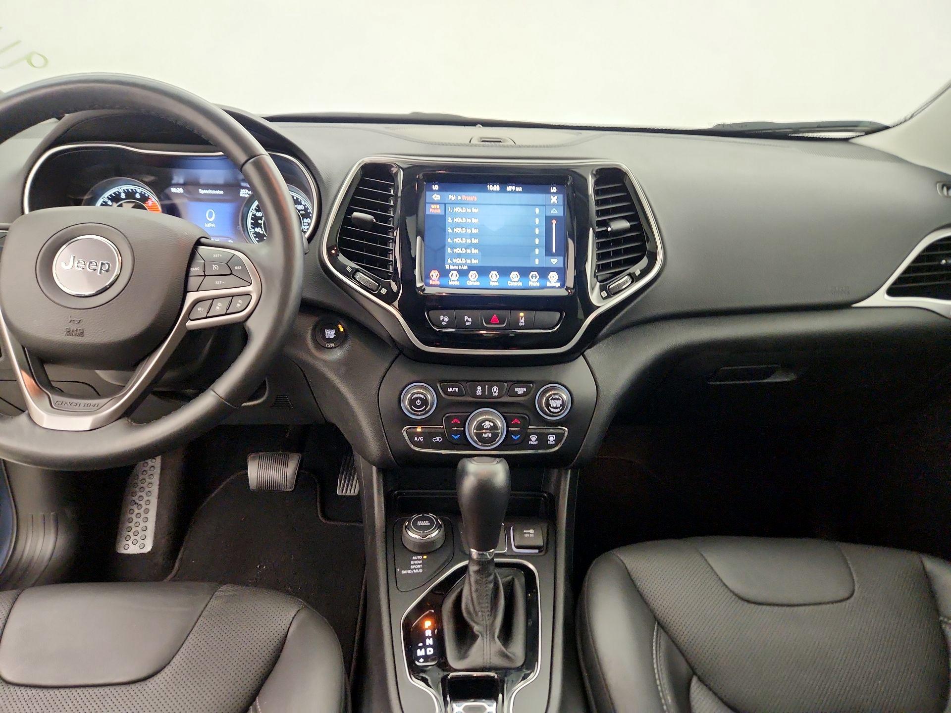 Thumbnail: 2021 Jeep Cherokee - 9