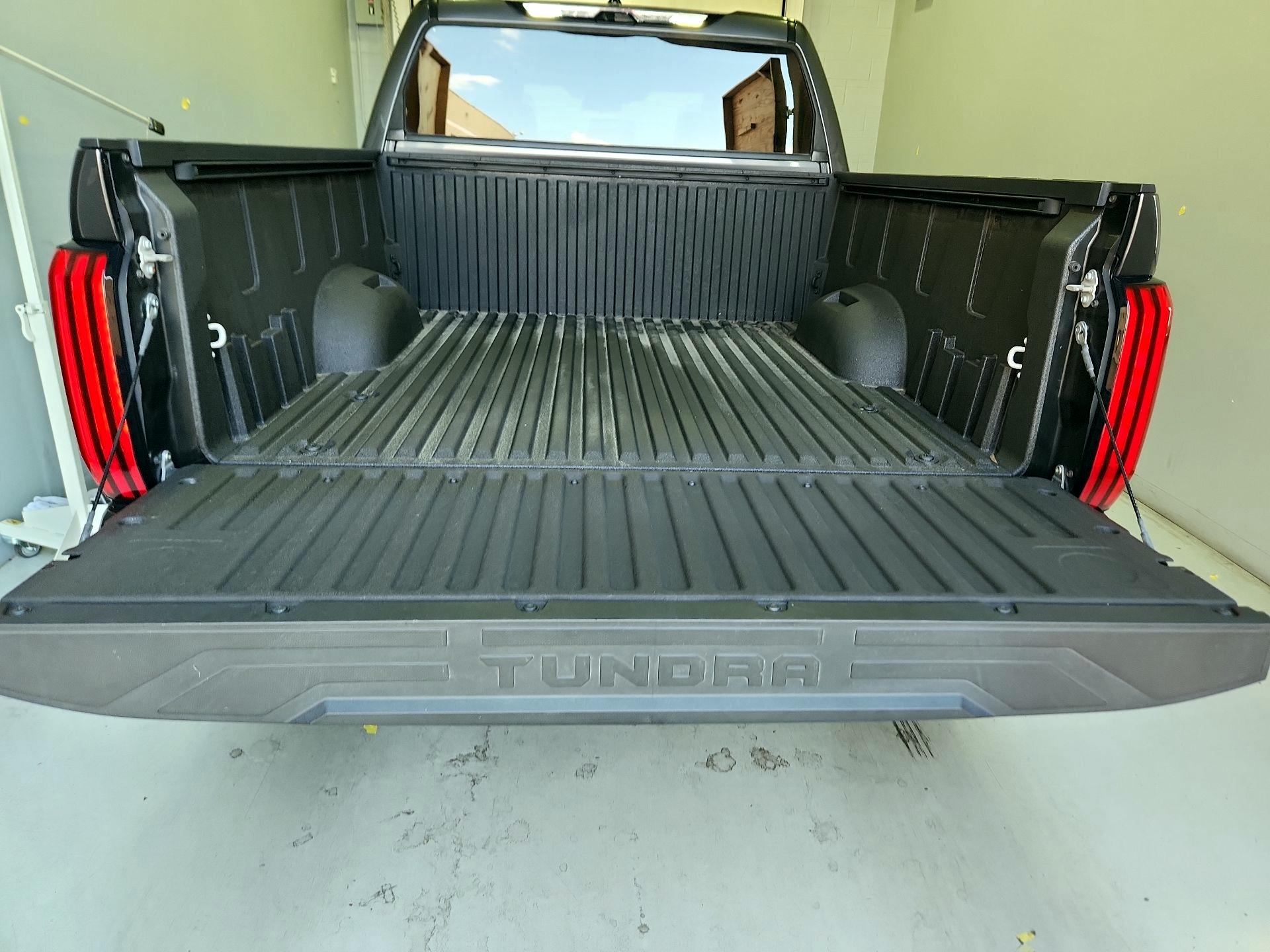 Thumbnail: 2023 Toyota Tundra - 20