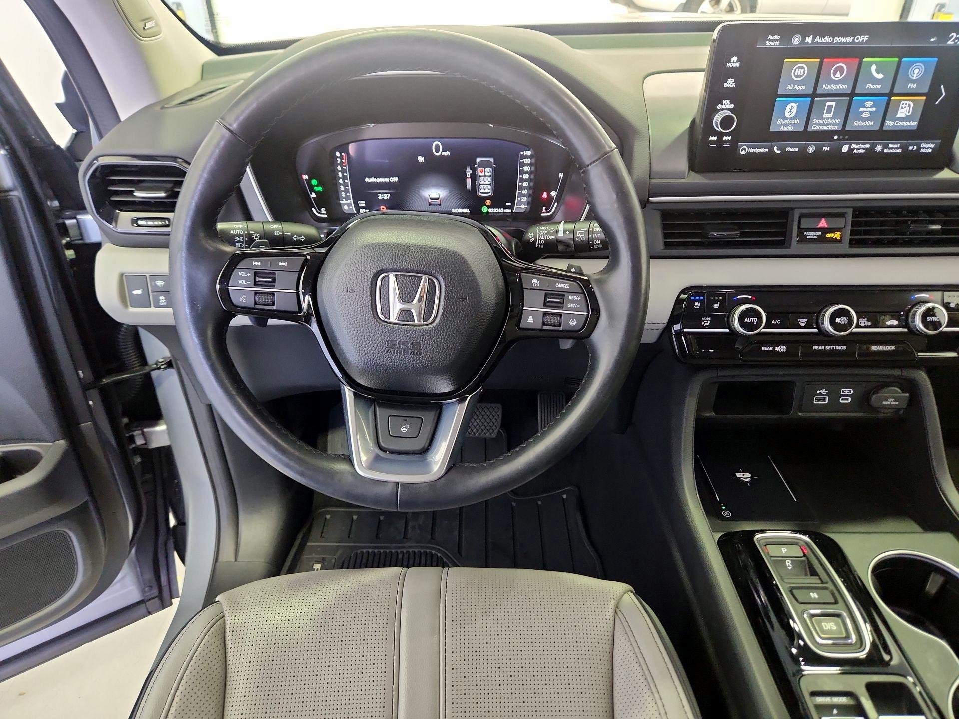 Thumbnail: 2023 Honda Pilot - 10