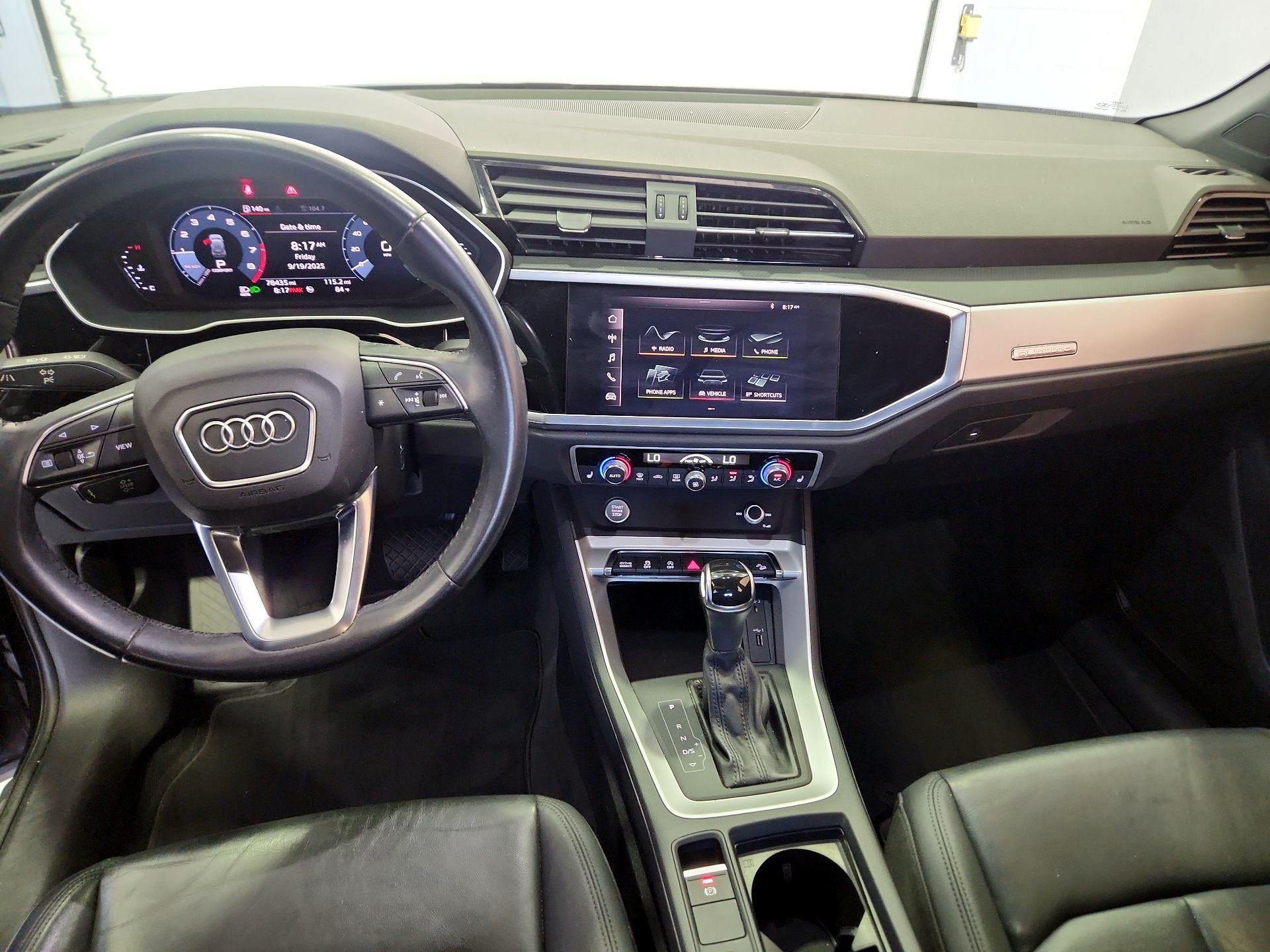 Thumbnail: 2020 Audi Q3 - 9
