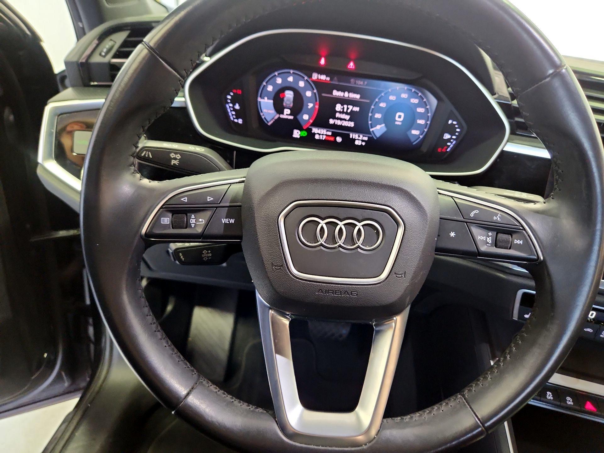 Thumbnail: 2020 Audi Q3 - 10