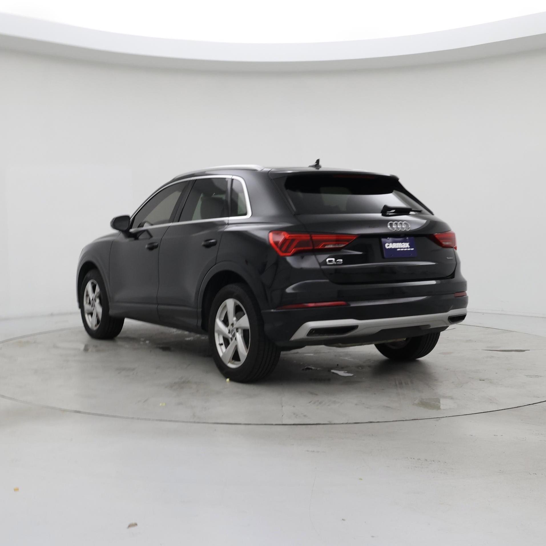 Thumbnail: 2020 Audi Q3 - 2