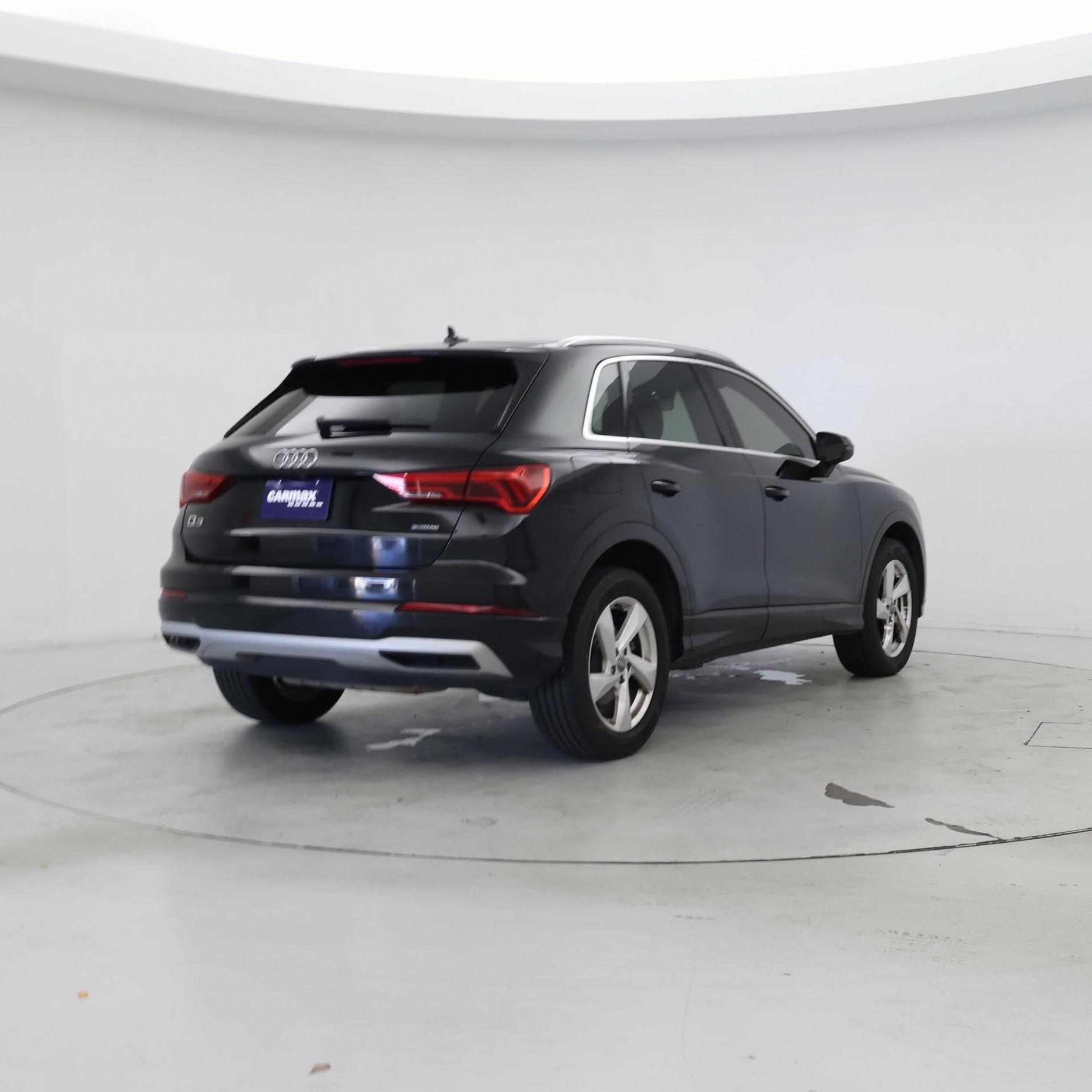 Thumbnail: 2020 Audi Q3 - 8