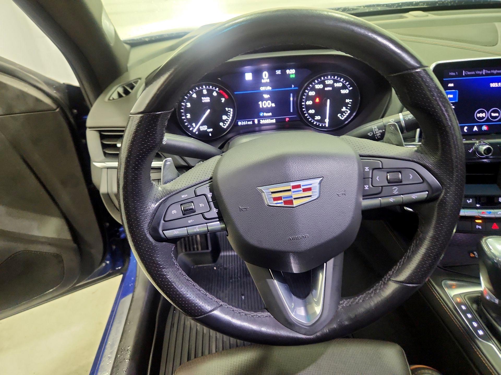 Thumbnail: 2020 Cadillac CT4 - 10