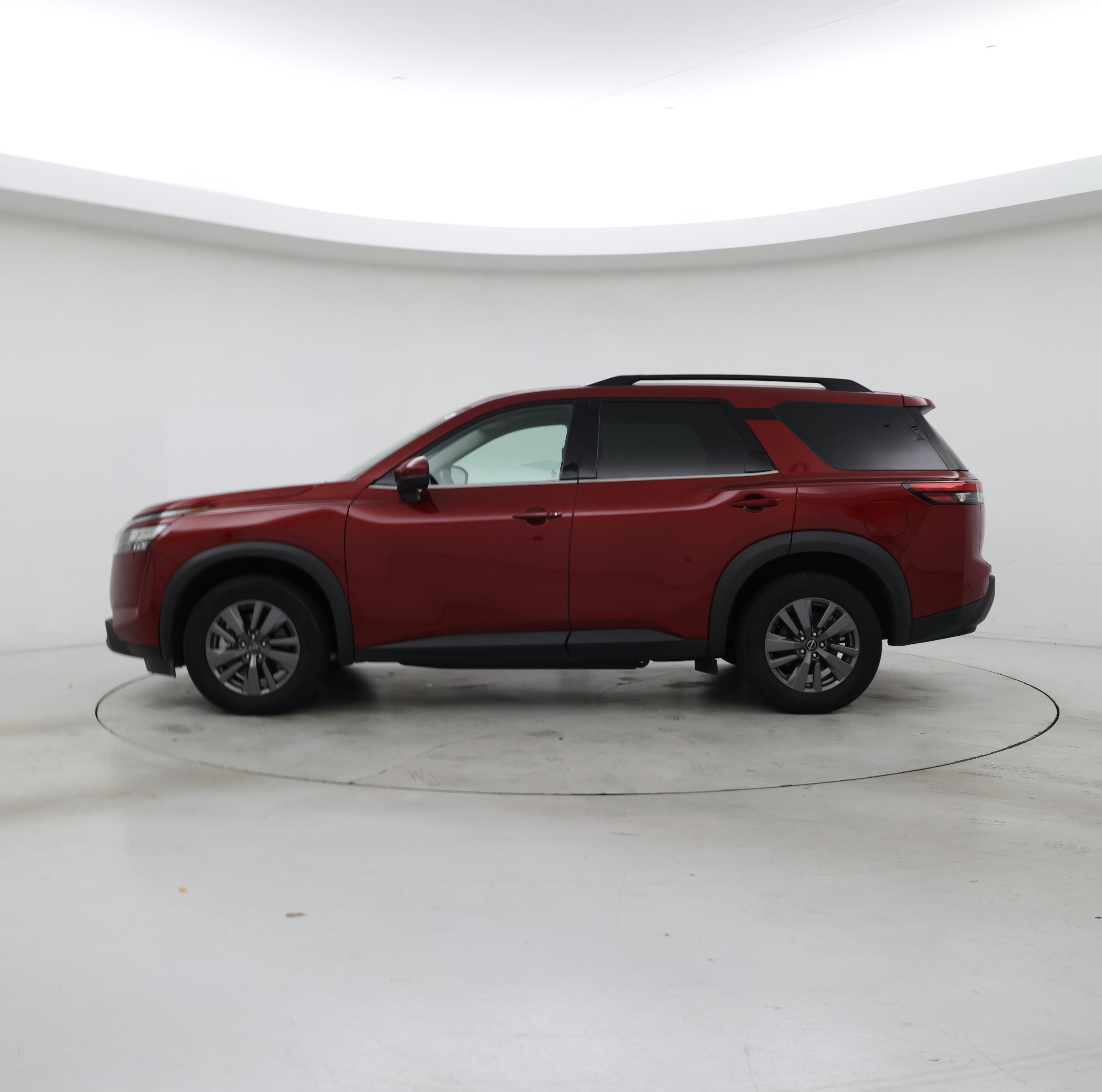 Thumbnail: 2024 Nissan Pathfinder - 3