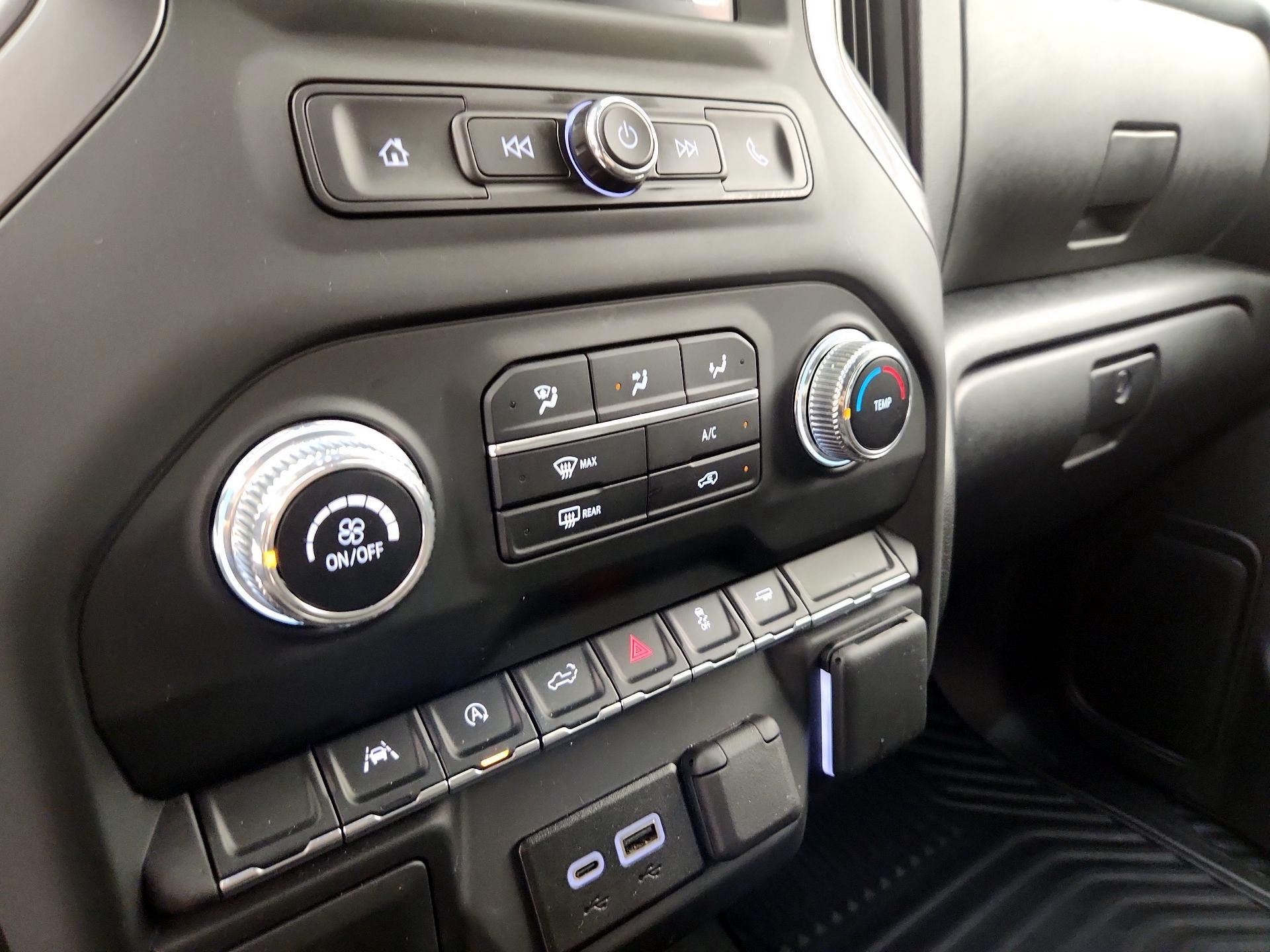 Thumbnail: 2024 GMC Sierra 1500 - 16
