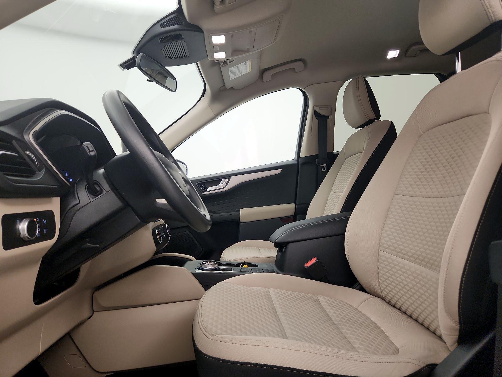 Thumbnail: 2020 Ford Escape - 11