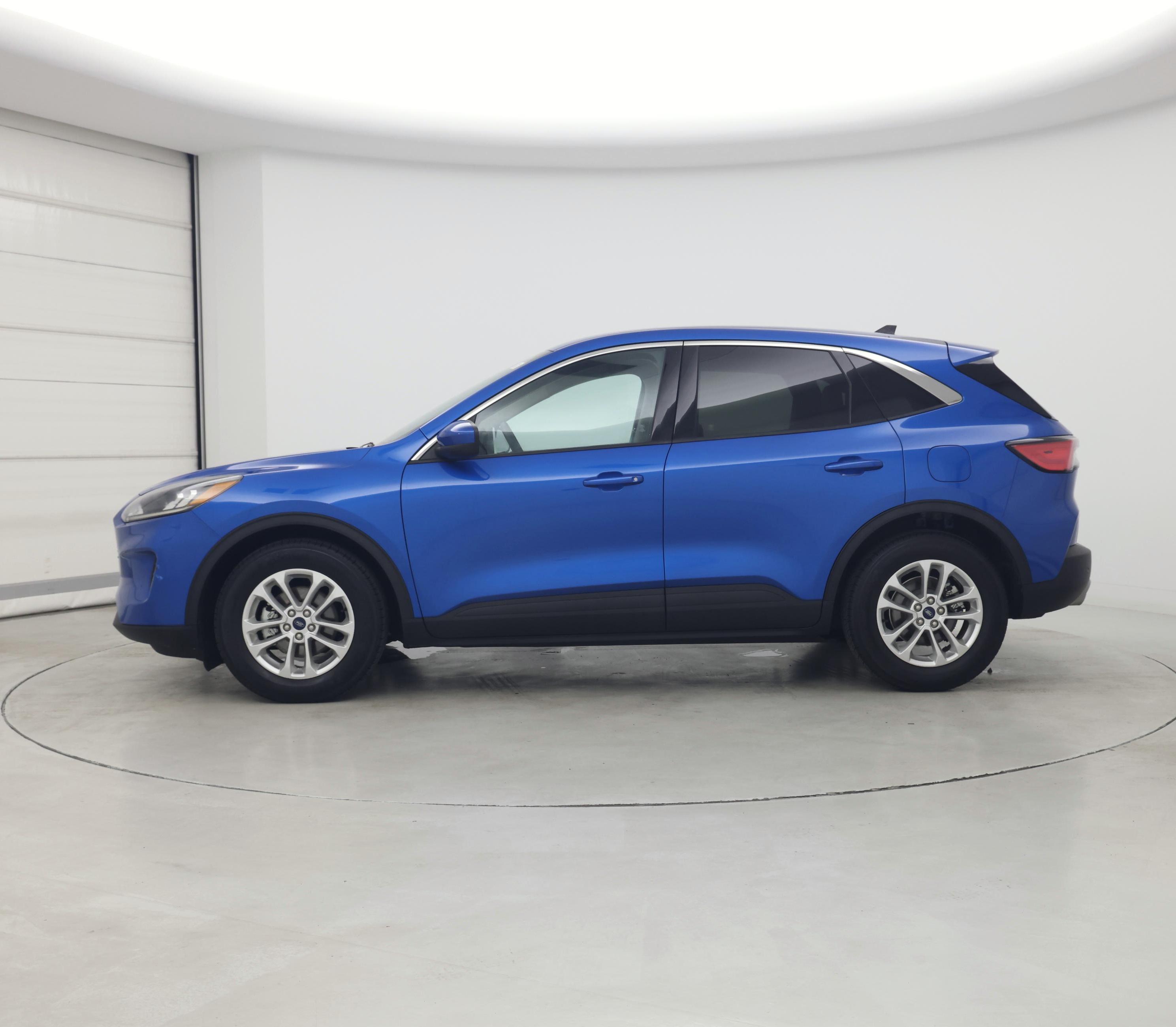 Thumbnail: 2020 Ford Escape - 3