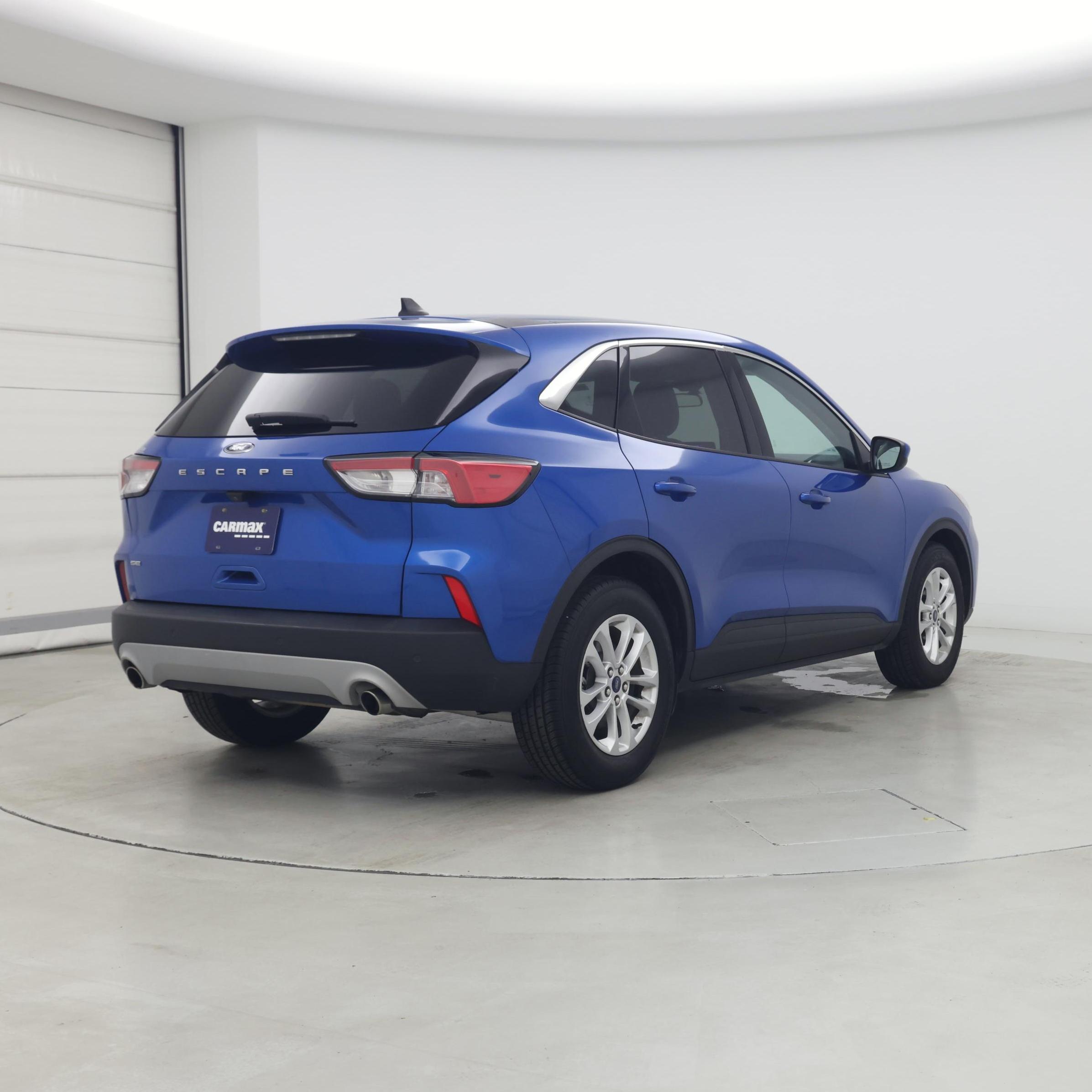 Thumbnail: 2020 Ford Escape - 8