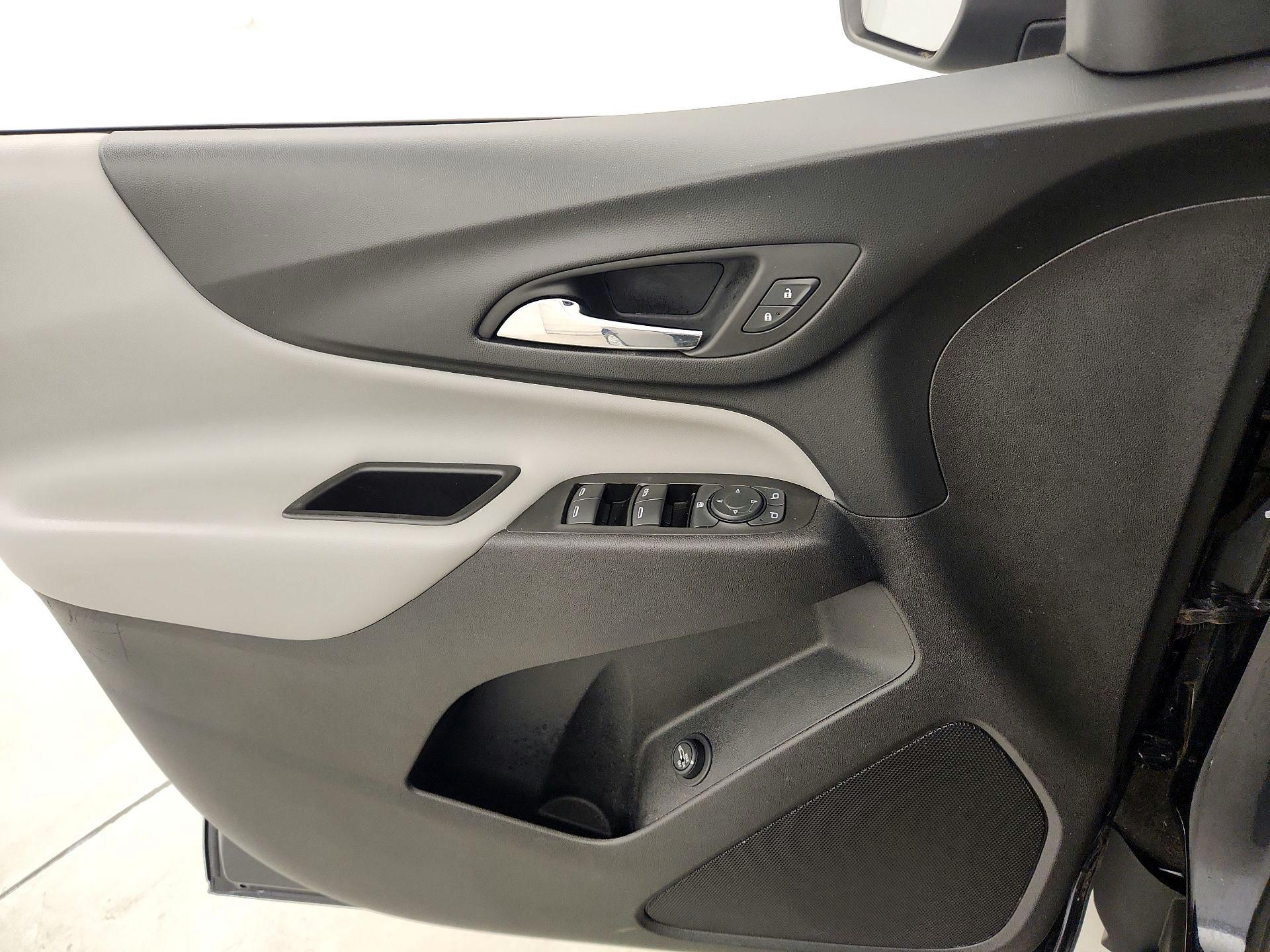 Thumbnail: 2020 Chevrolet Equinox - 12
