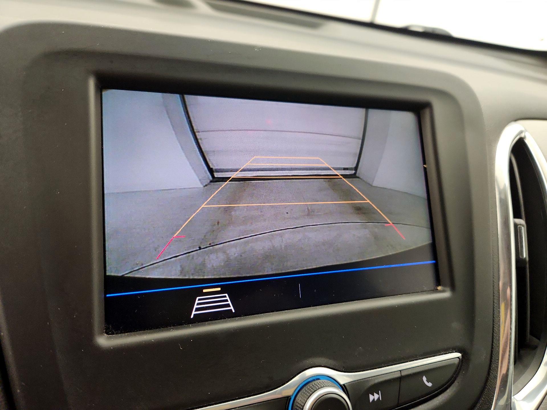 Thumbnail: 2020 Chevrolet Equinox - 14
