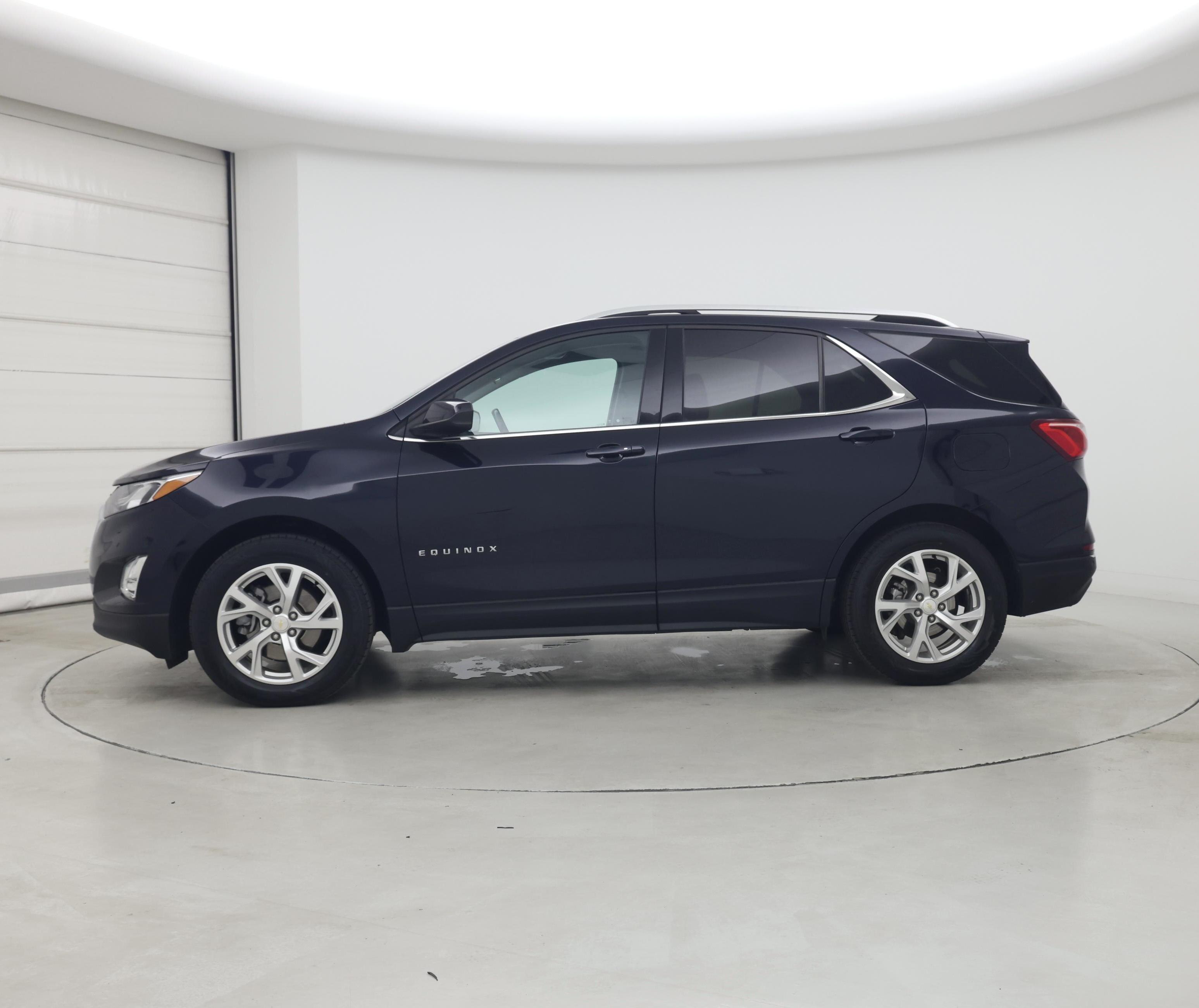 Thumbnail: 2020 Chevrolet Equinox - 3