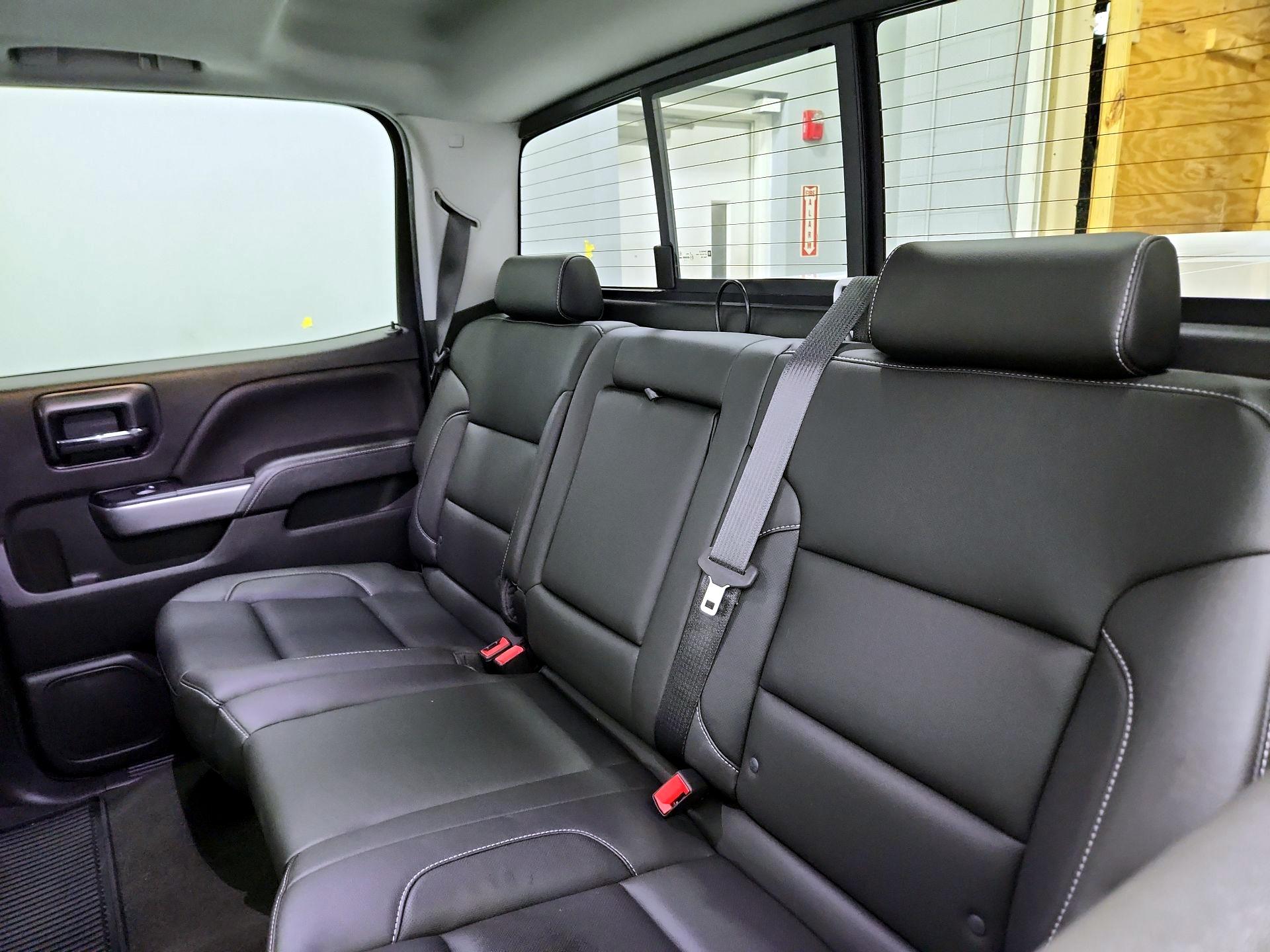 Thumbnail: 2018 Chevrolet Silverado 1500 - 20