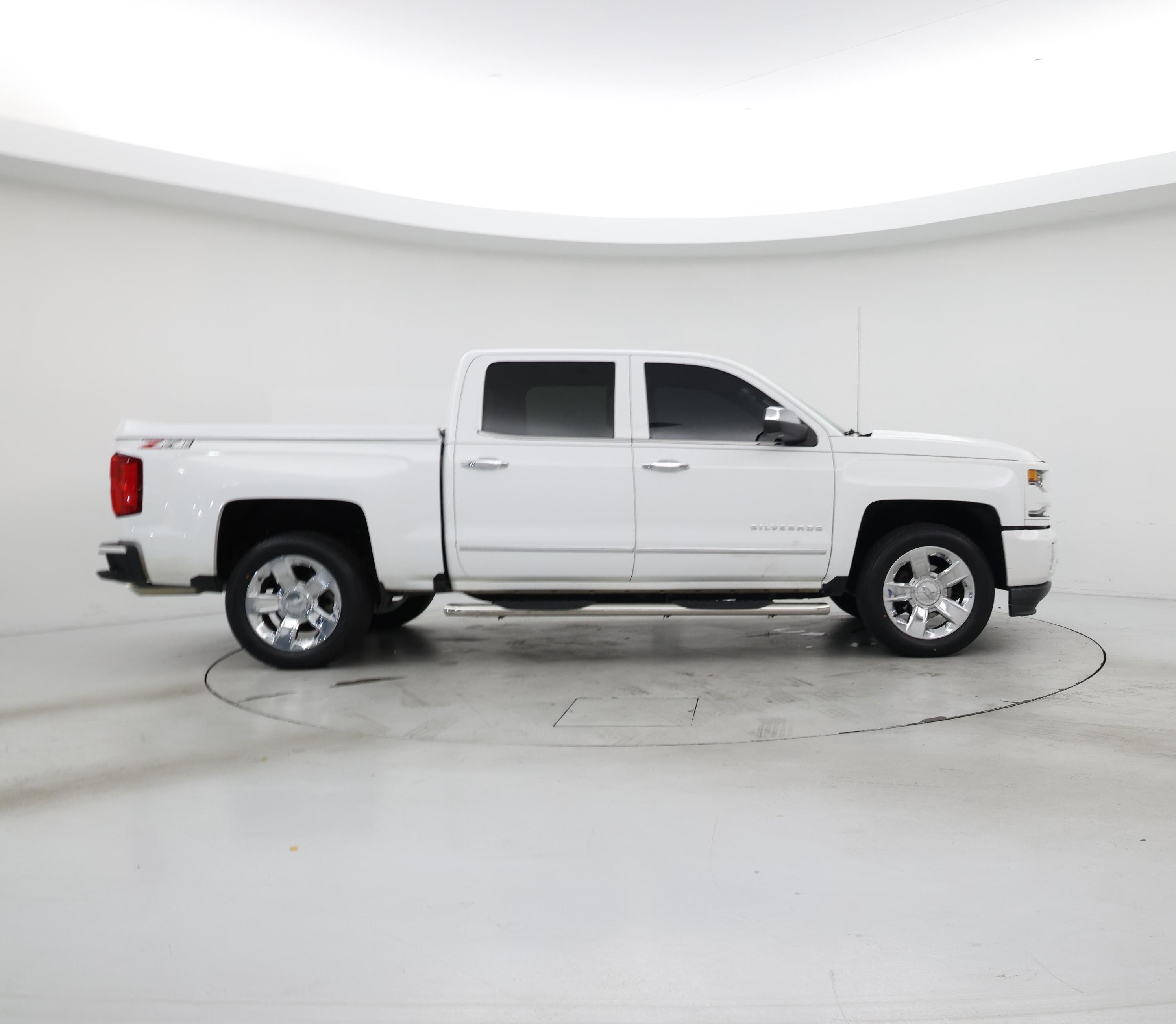 Thumbnail: 2018 Chevrolet Silverado 1500 - 7