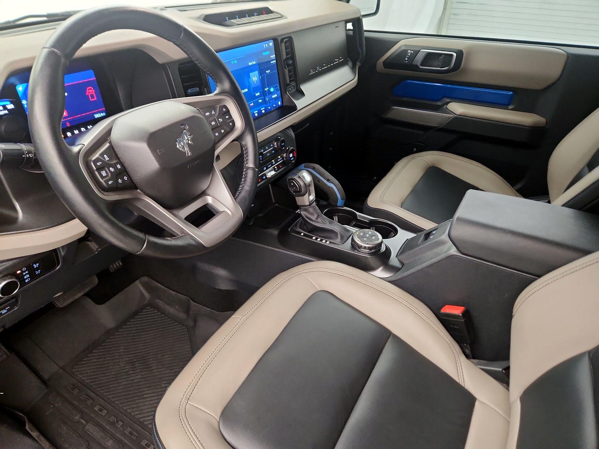 Thumbnail: 2023 Ford Bronco - 11