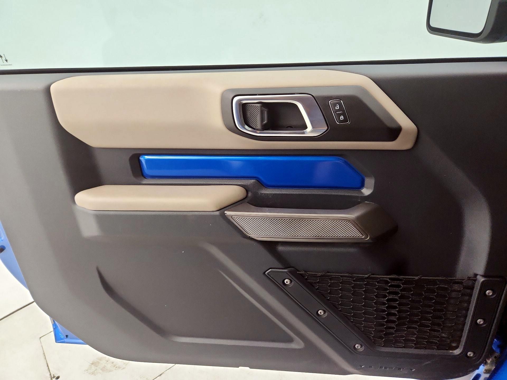 Thumbnail: 2023 Ford Bronco - 12