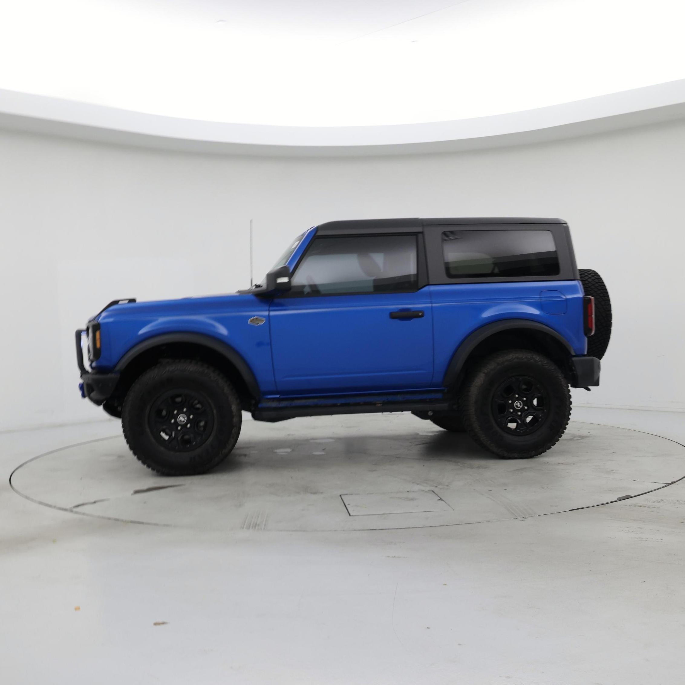 Thumbnail: 2023 Ford Bronco - 3