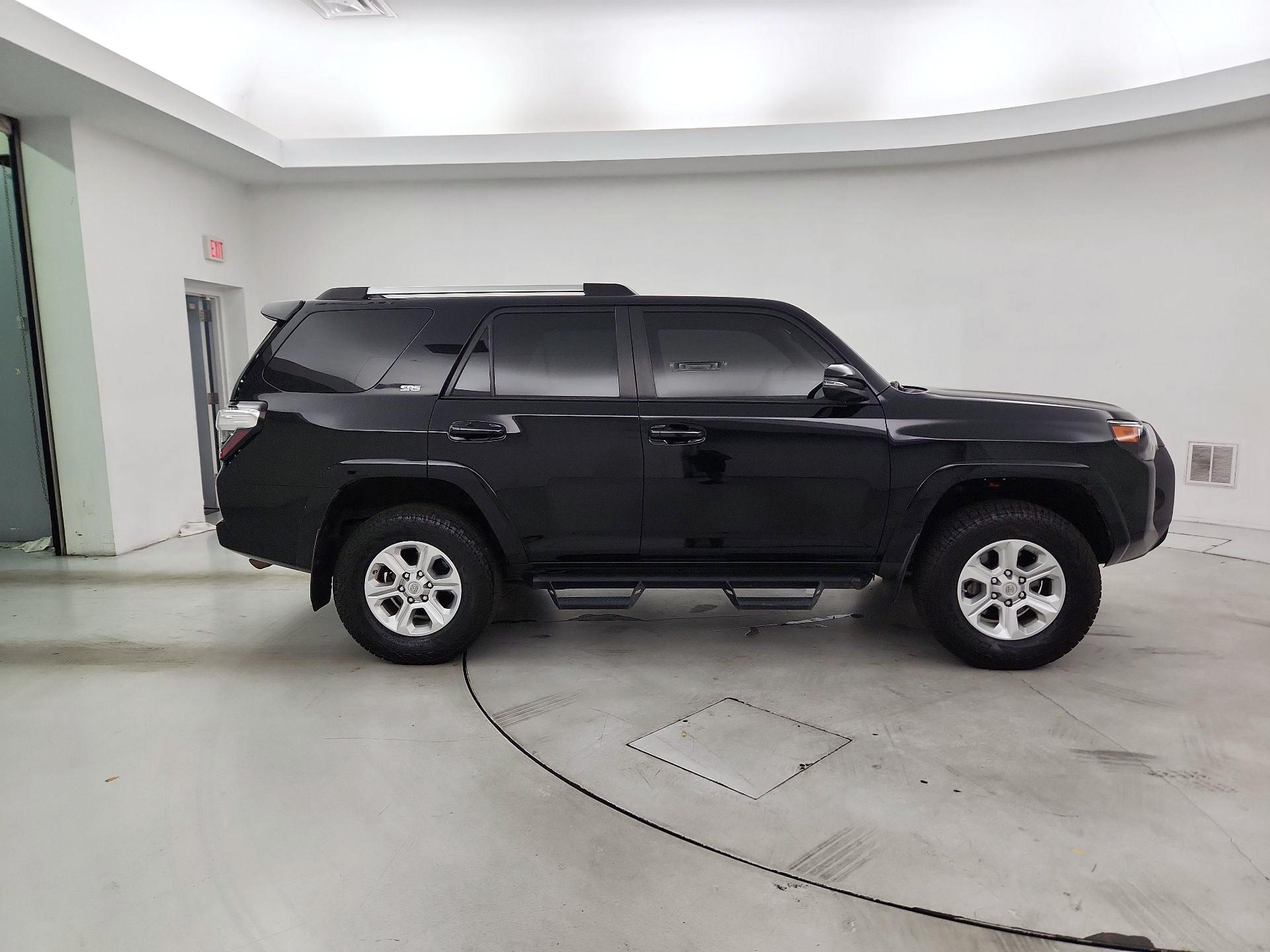 Thumbnail: 2021 Toyota 4Runner - 4