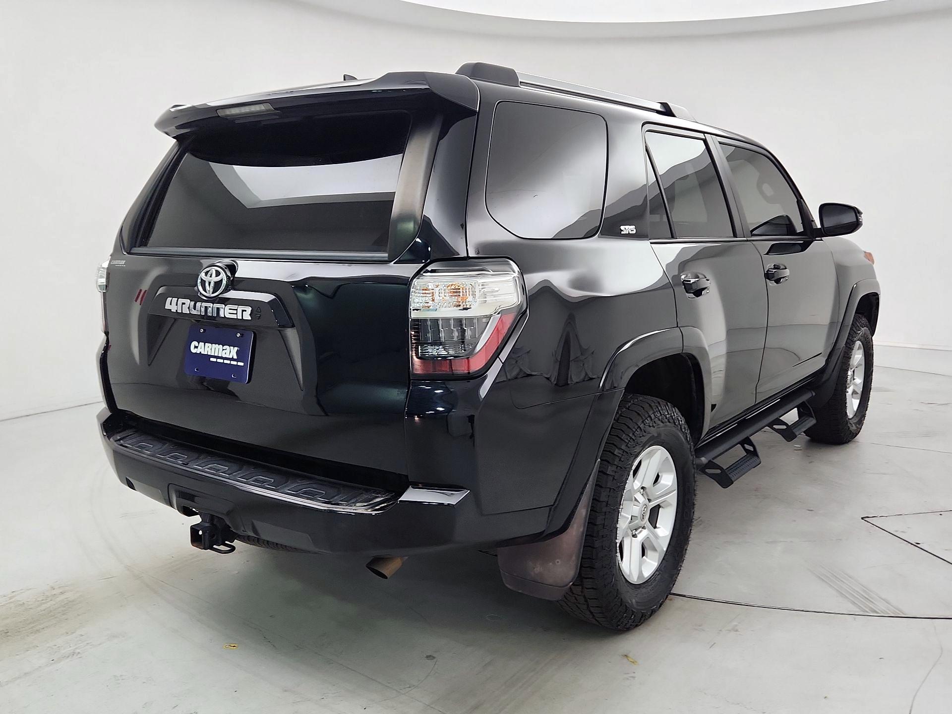 Thumbnail: 2021 Toyota 4Runner - 5