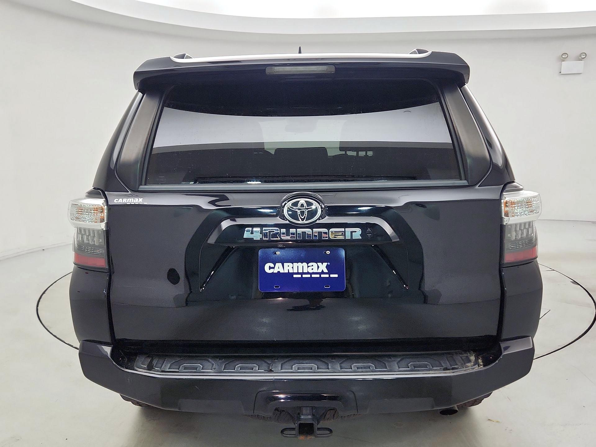 Thumbnail: 2021 Toyota 4Runner - 6