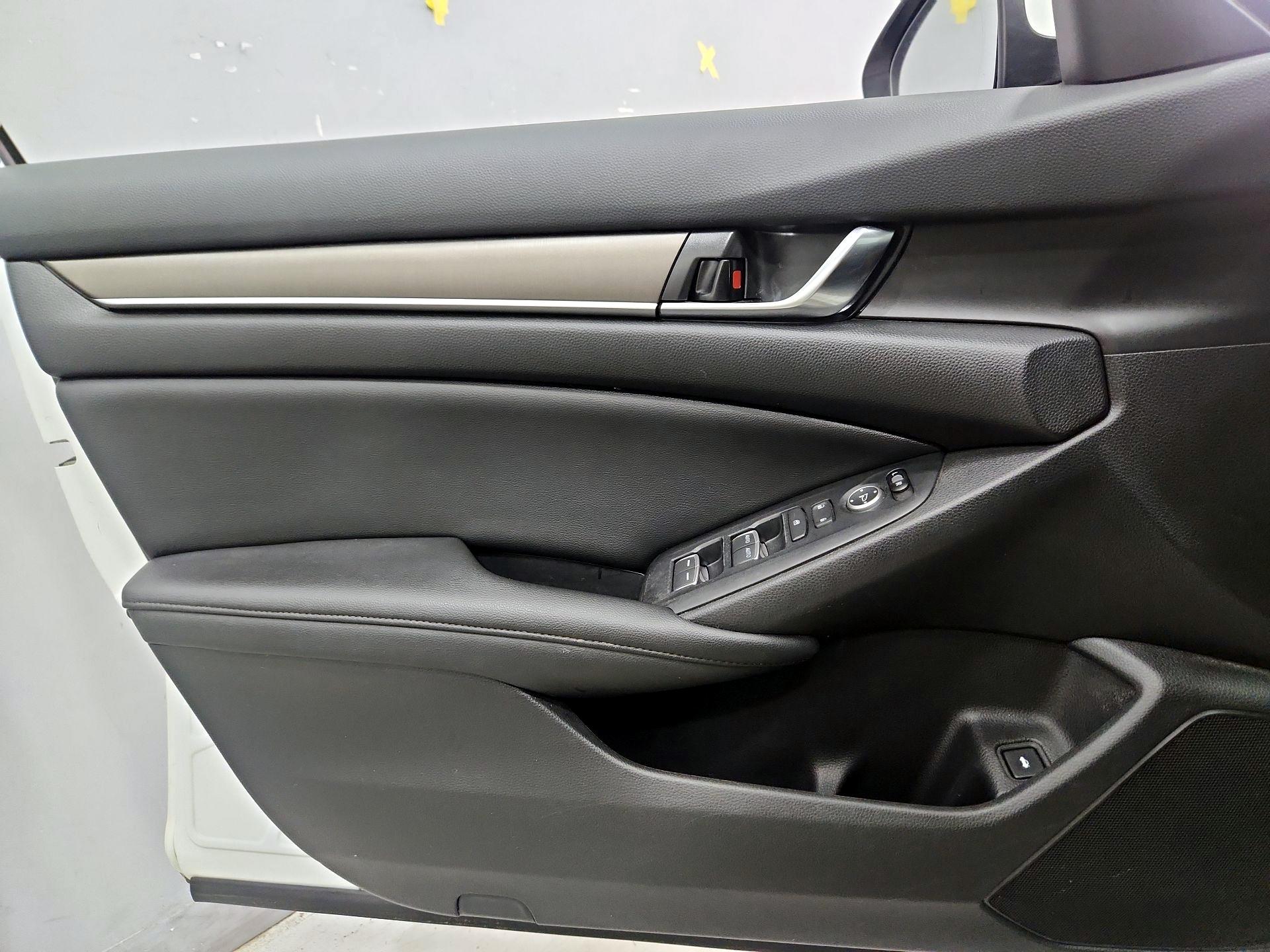 Thumbnail: 2021 Honda Accord - 12