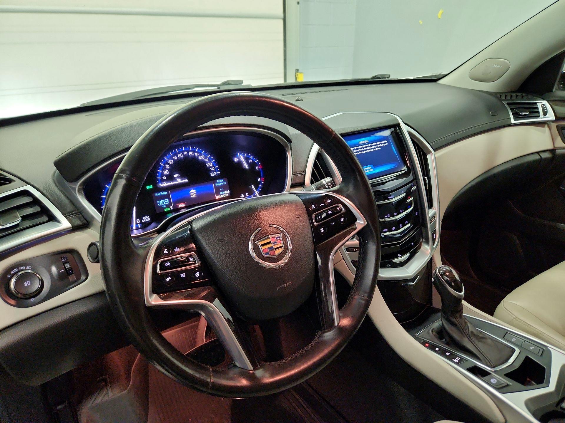 Thumbnail: 2016 Cadillac SRX - 9