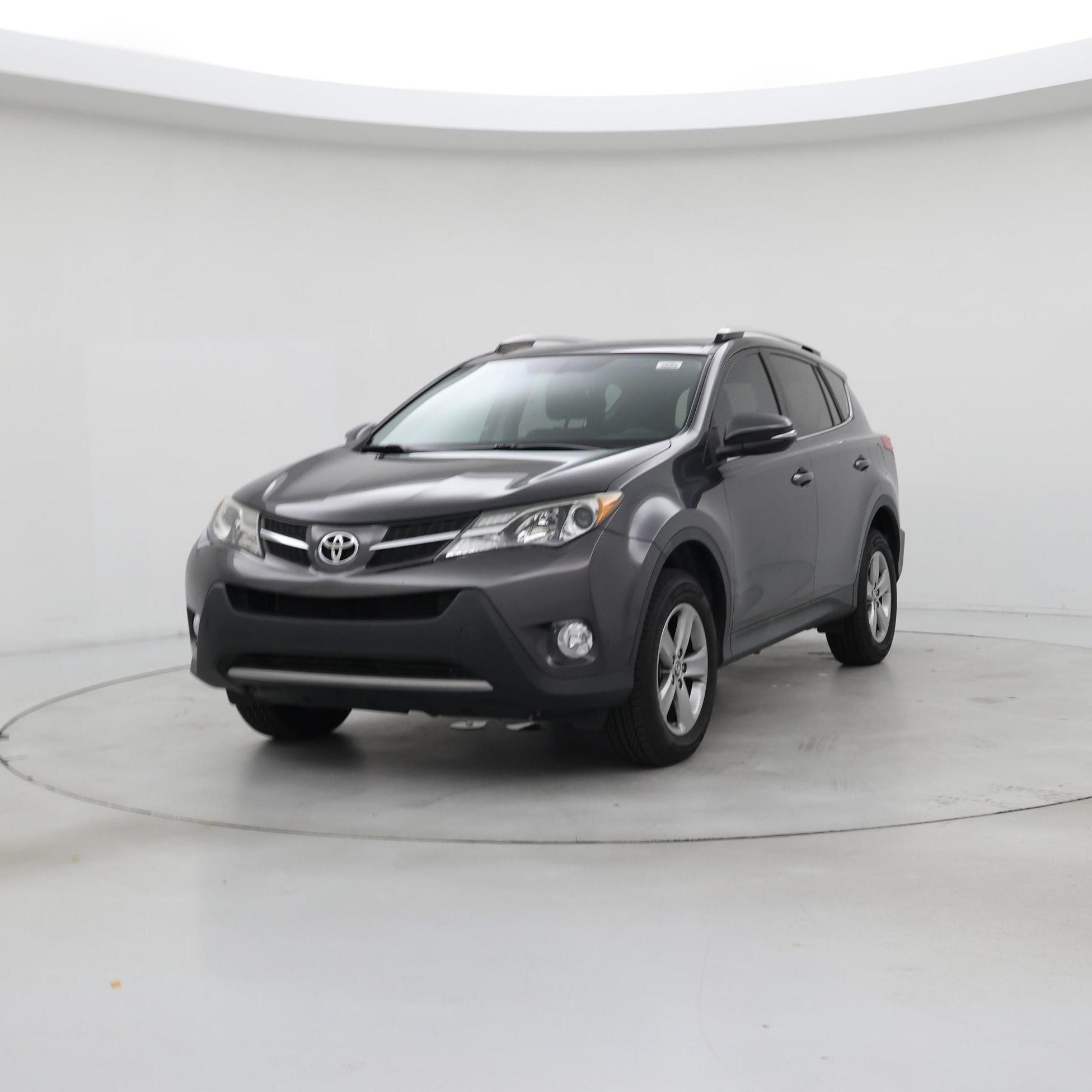 Thumbnail: 2015 Toyota RAV4 - 4